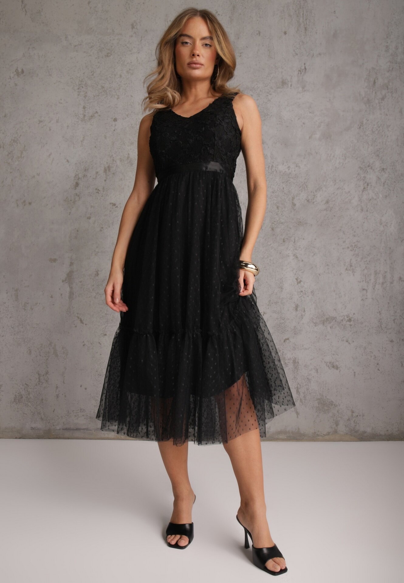 allyson Rochie negră taliată midi cu plasă decorativă Celerise