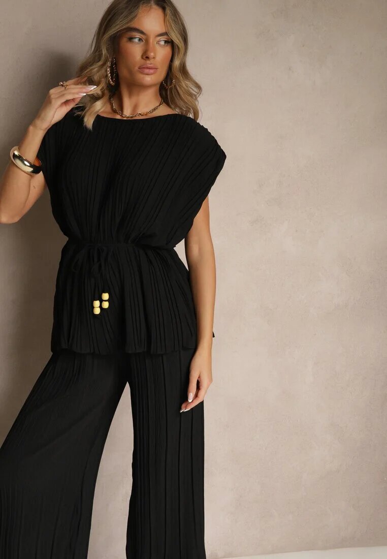 allyson Set Negru Pantaloni cu croială largă și Bluză cu linie de umeri rigidizată Nilamira