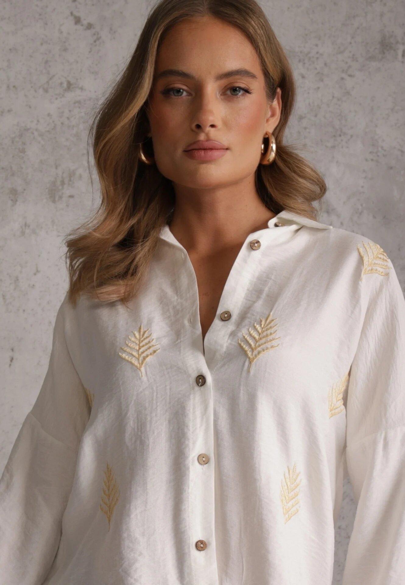 ambitionfly Cămașă Albă de Vâscoză cu spatele prelungit broderie și mâneci cu bride Sophora