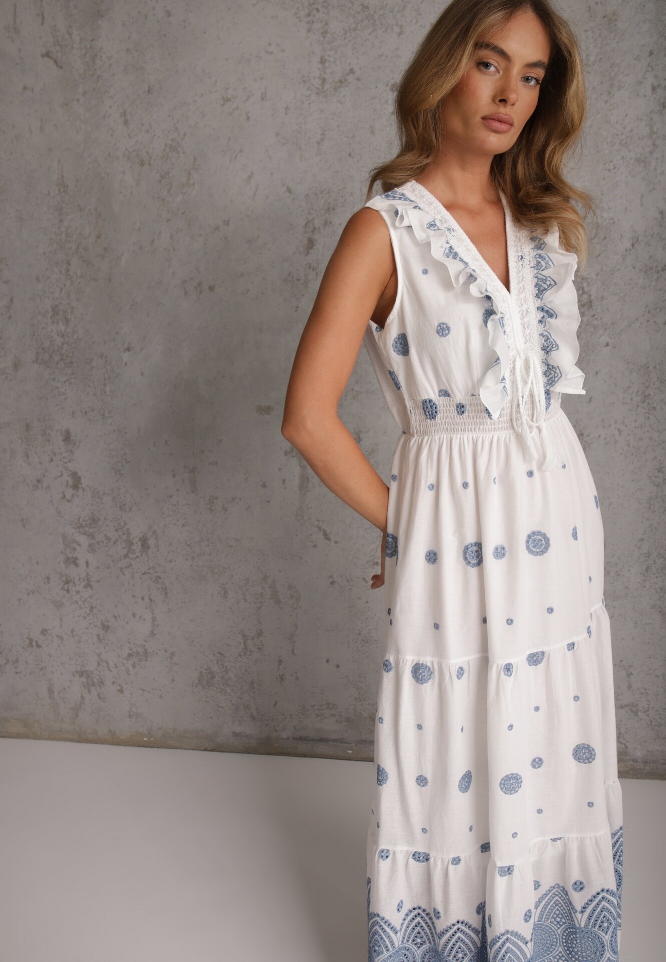 ambitionfly Rochie de vară Boho din bumbac cu broderie în modele și volănaș Alemite Albastră