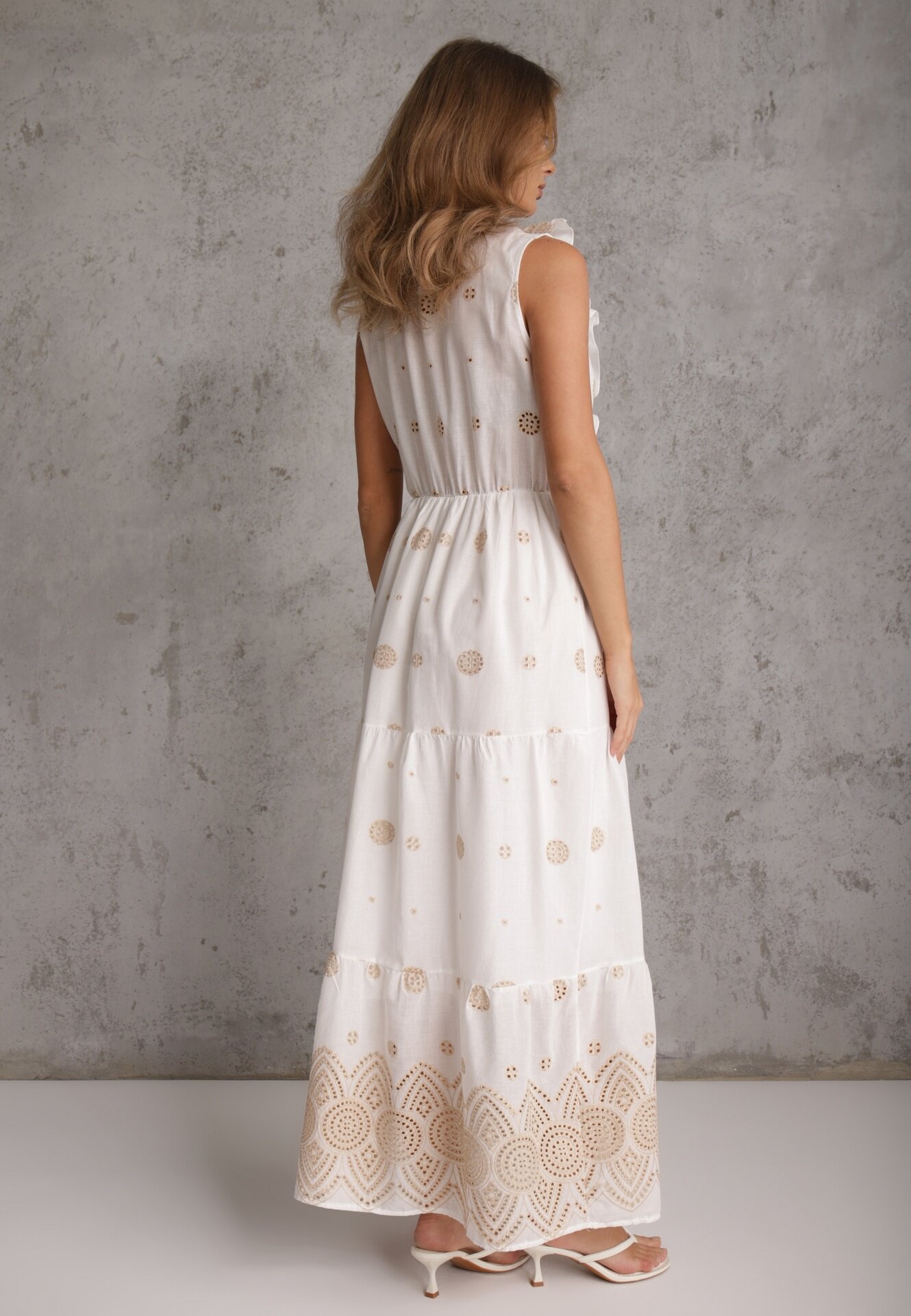 ambitionfly Rochie de vară Boho din bumbac cu broderie în modele și volănaș Alemite Bej