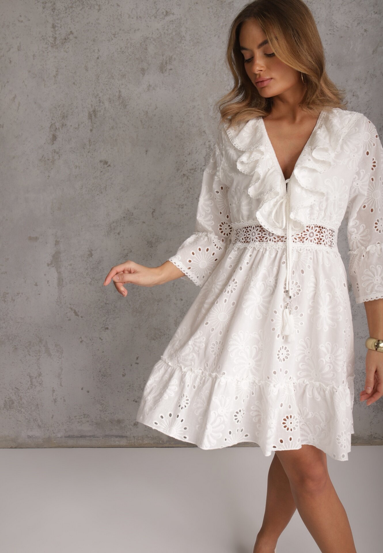 ambitionfly Rochie Mini Albă din Bumbac Decorată cu Broderii și Dantelă Qirelia