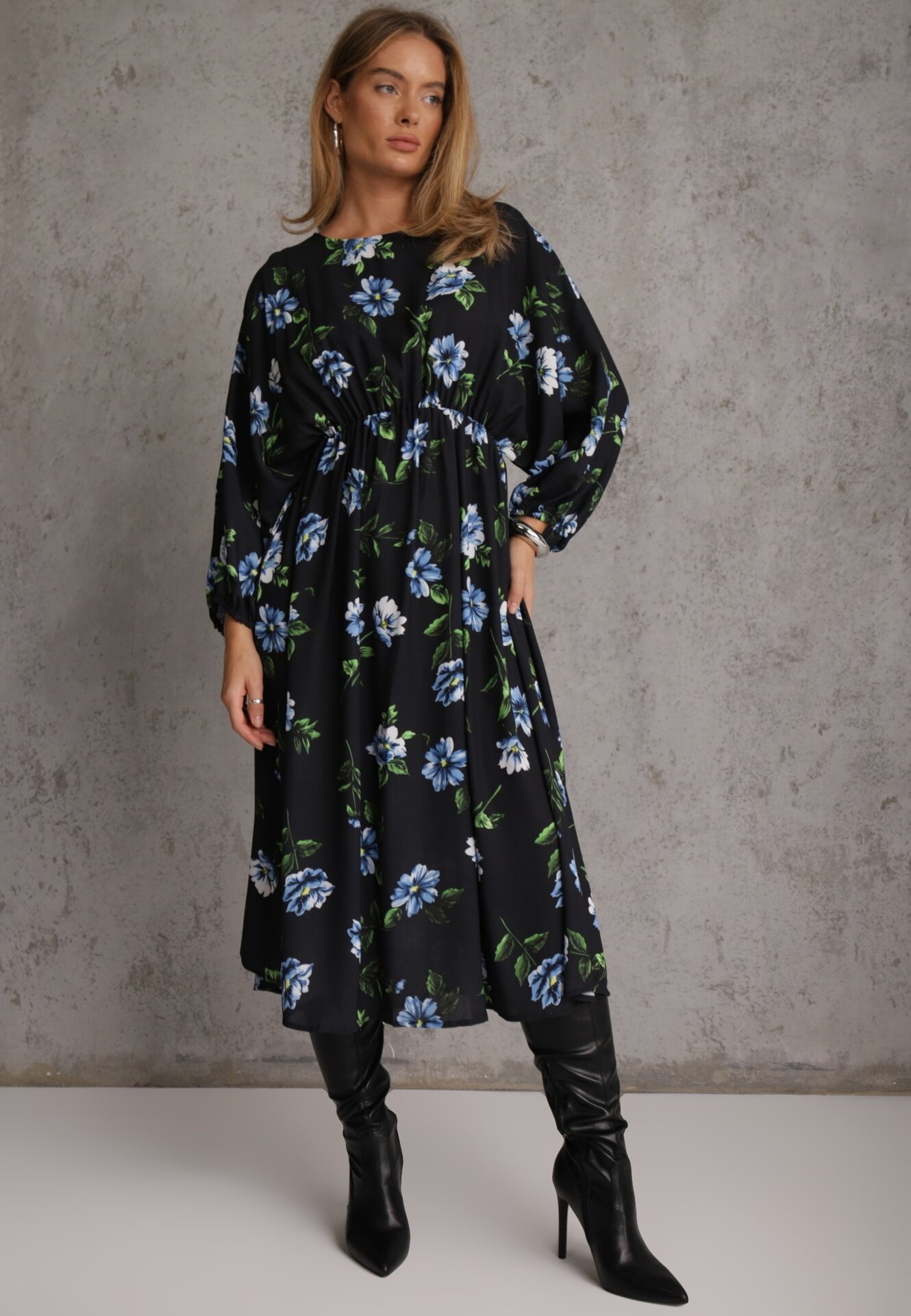 ann gissy Rochie Midi Negru-Albastră Florală cu croi evazat și mâneci liliac Jervia