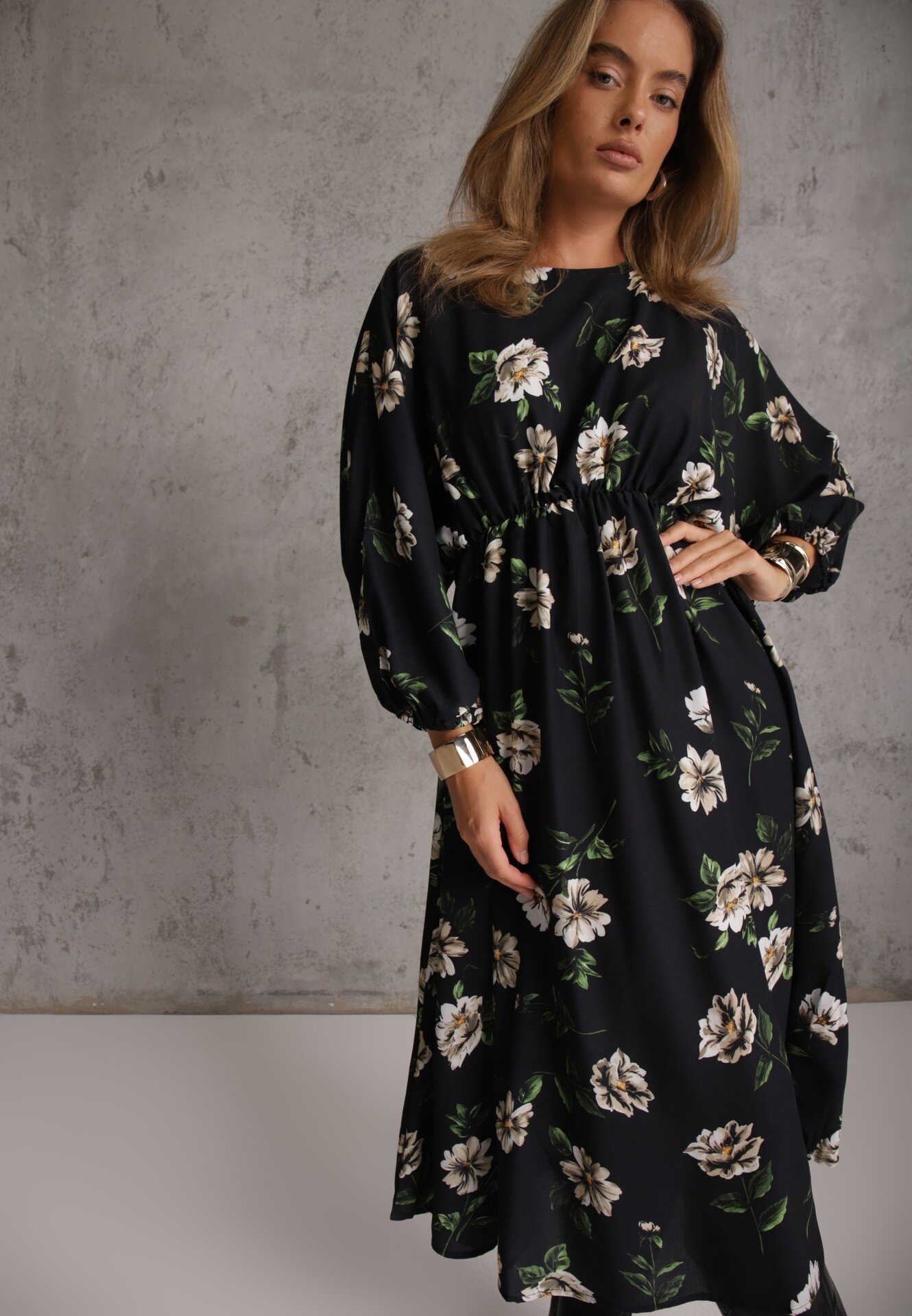 ann gissy Rochie Midi Negru-Bej Florală cu Croială Cloș cu Mâneci Liliac Jervia