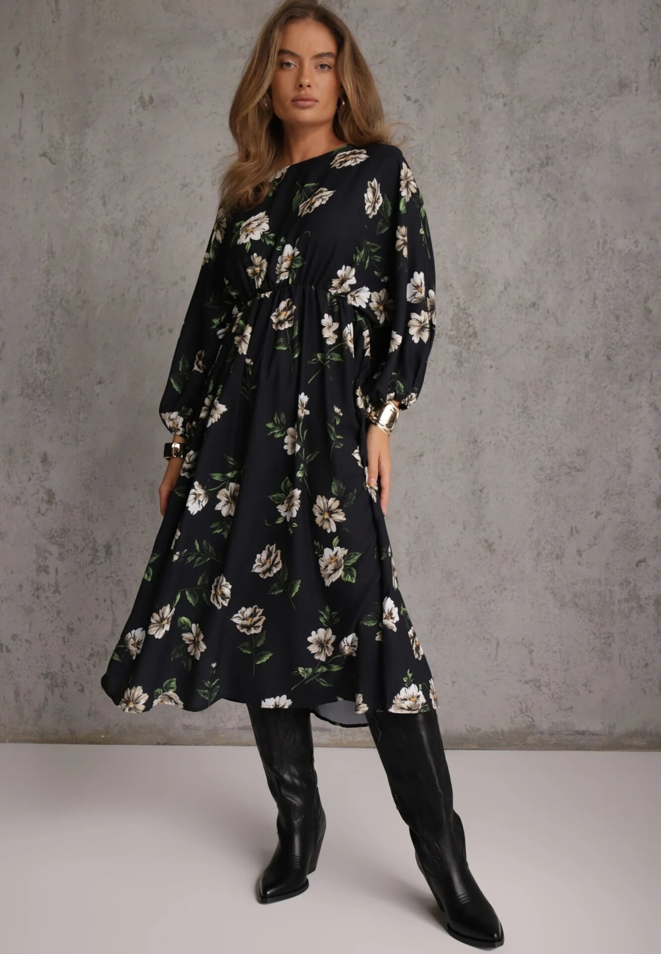 ann gissy Rochie Midi Negru-Bej Florală cu Croială Cloș cu Mâneci Liliac Jervia