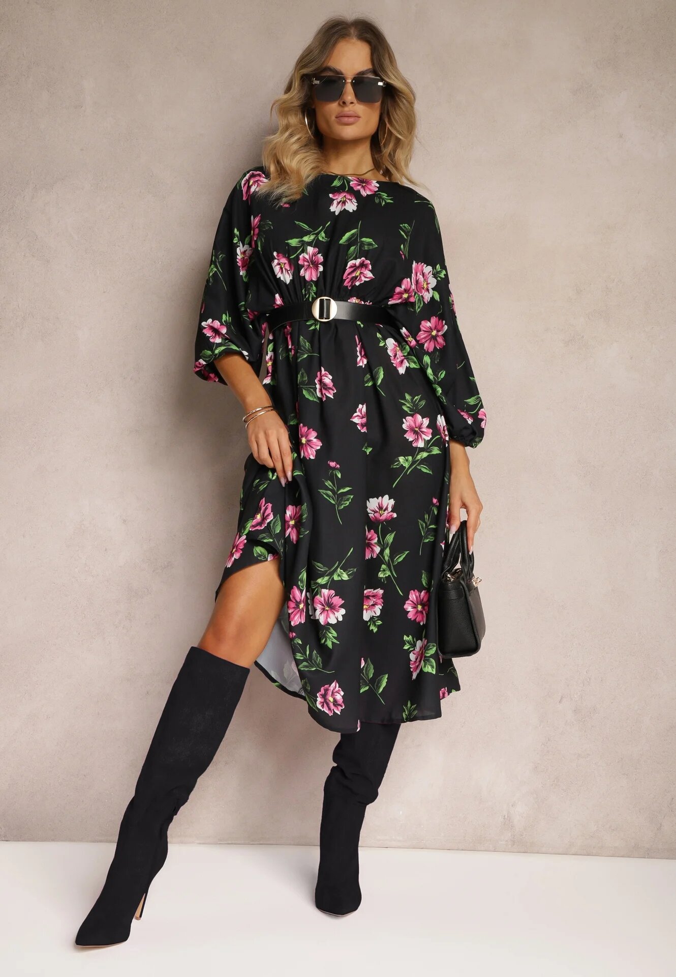 ann gissy Rochie Midi Negru-Roz cu imprimeu floral croi evazat și mâneci liliac Jervia