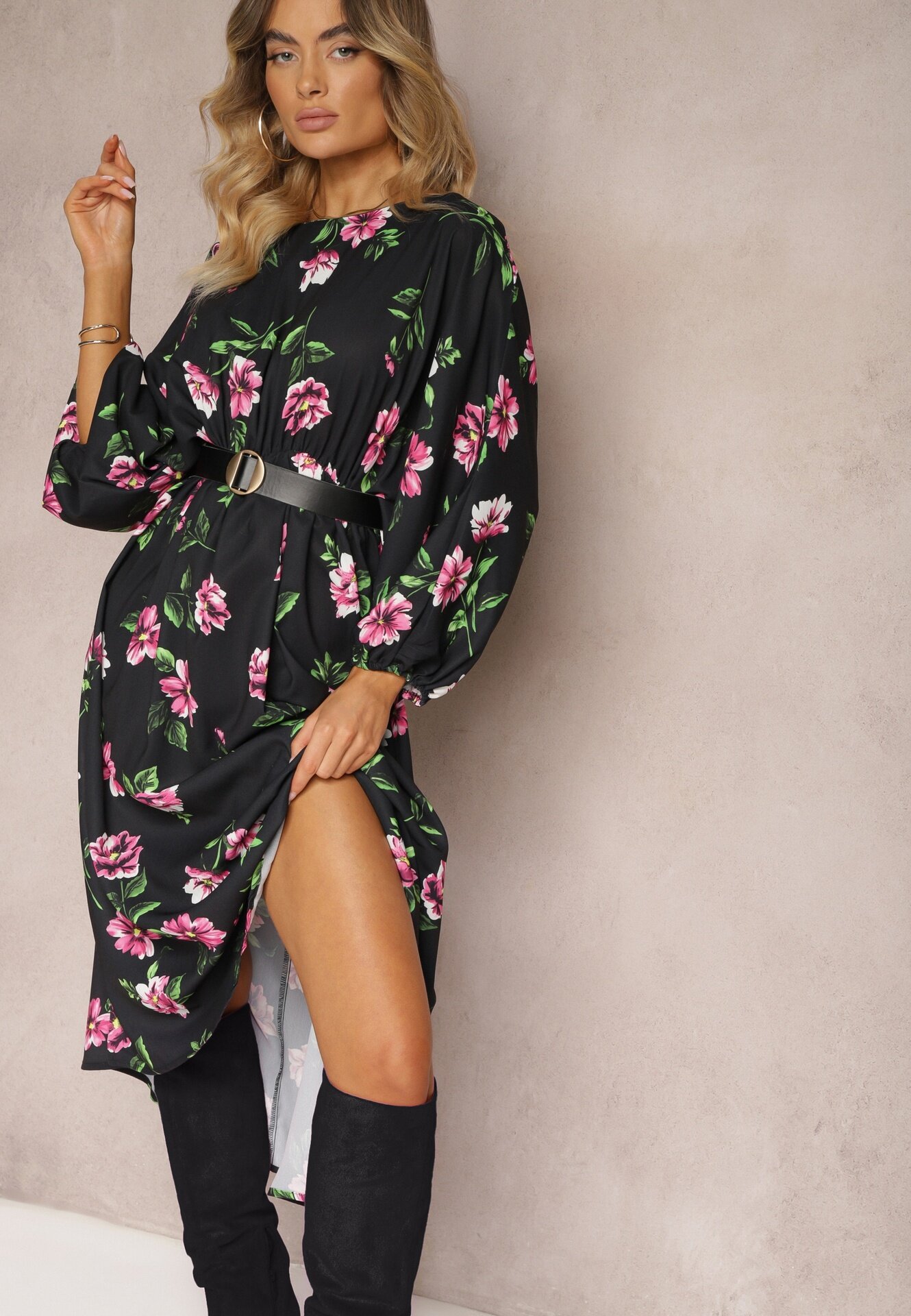 ann gissy Rochie Midi Negru-Roz cu imprimeu floral croi evazat și mâneci liliac Jervia