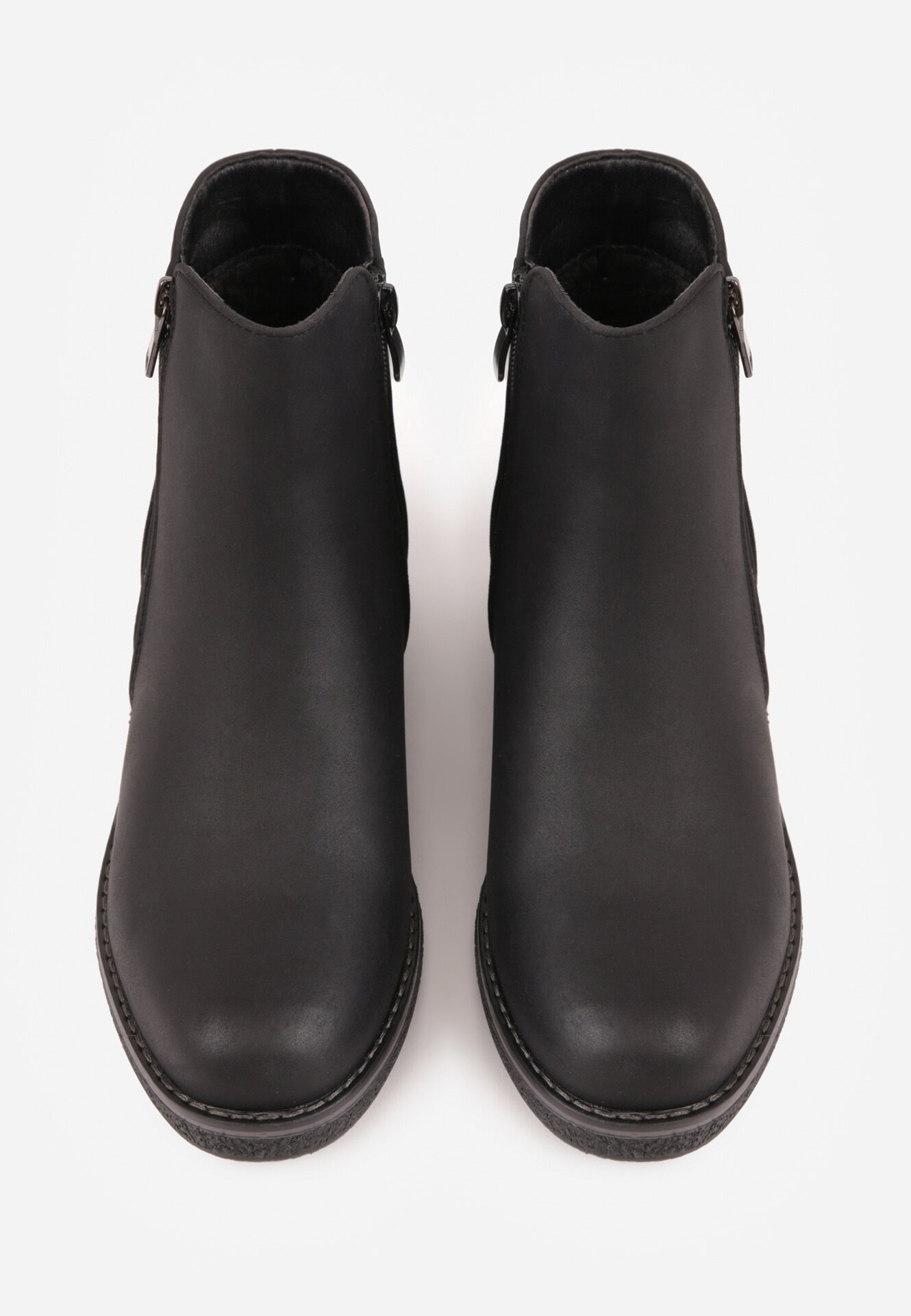 ballada Botine Ilonela Negre