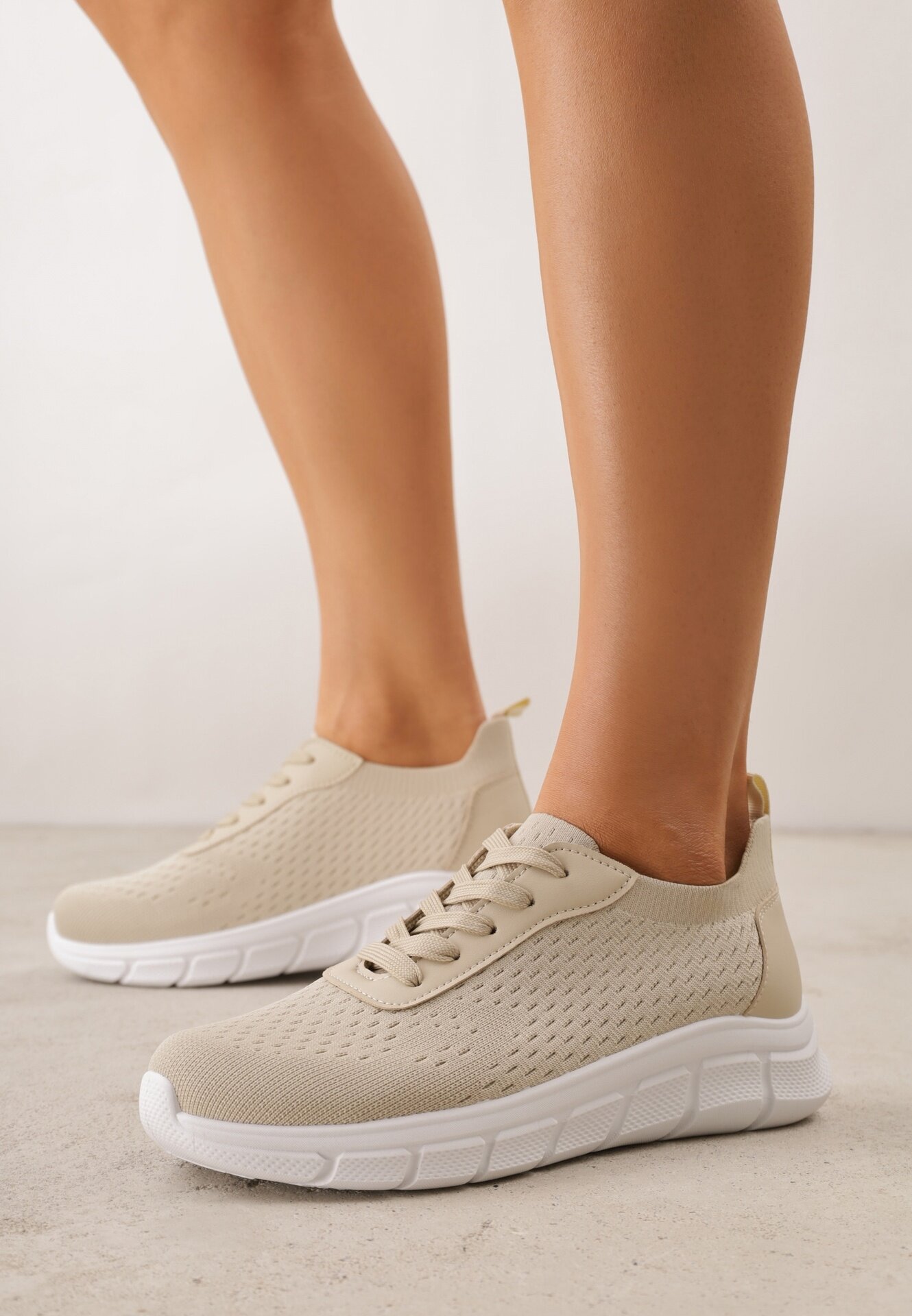 ballada Pantofi sport Nisitia Bej