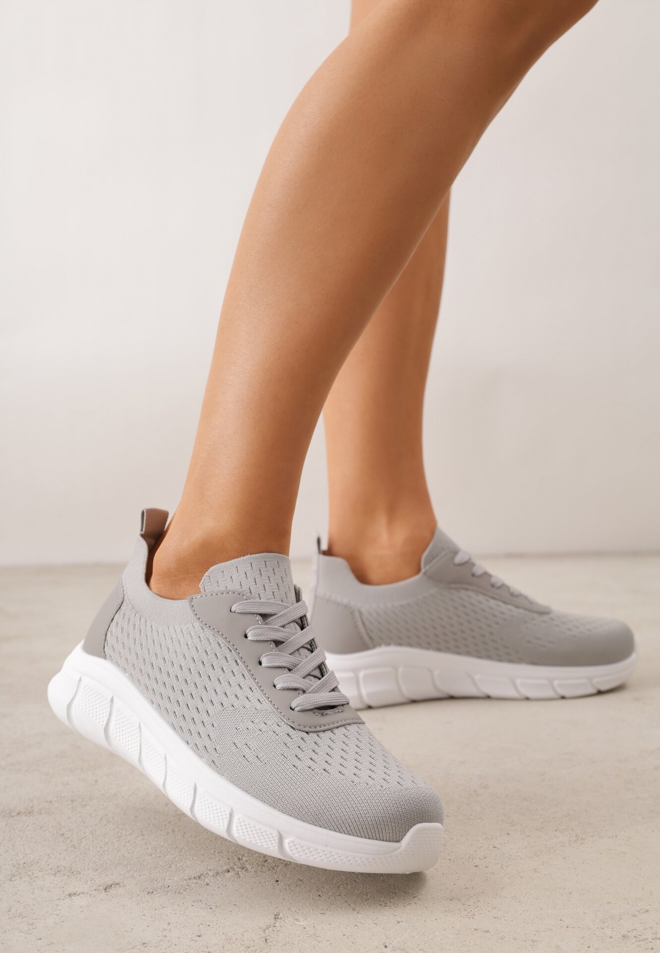 ballada Pantofi sport Nisitia Gri