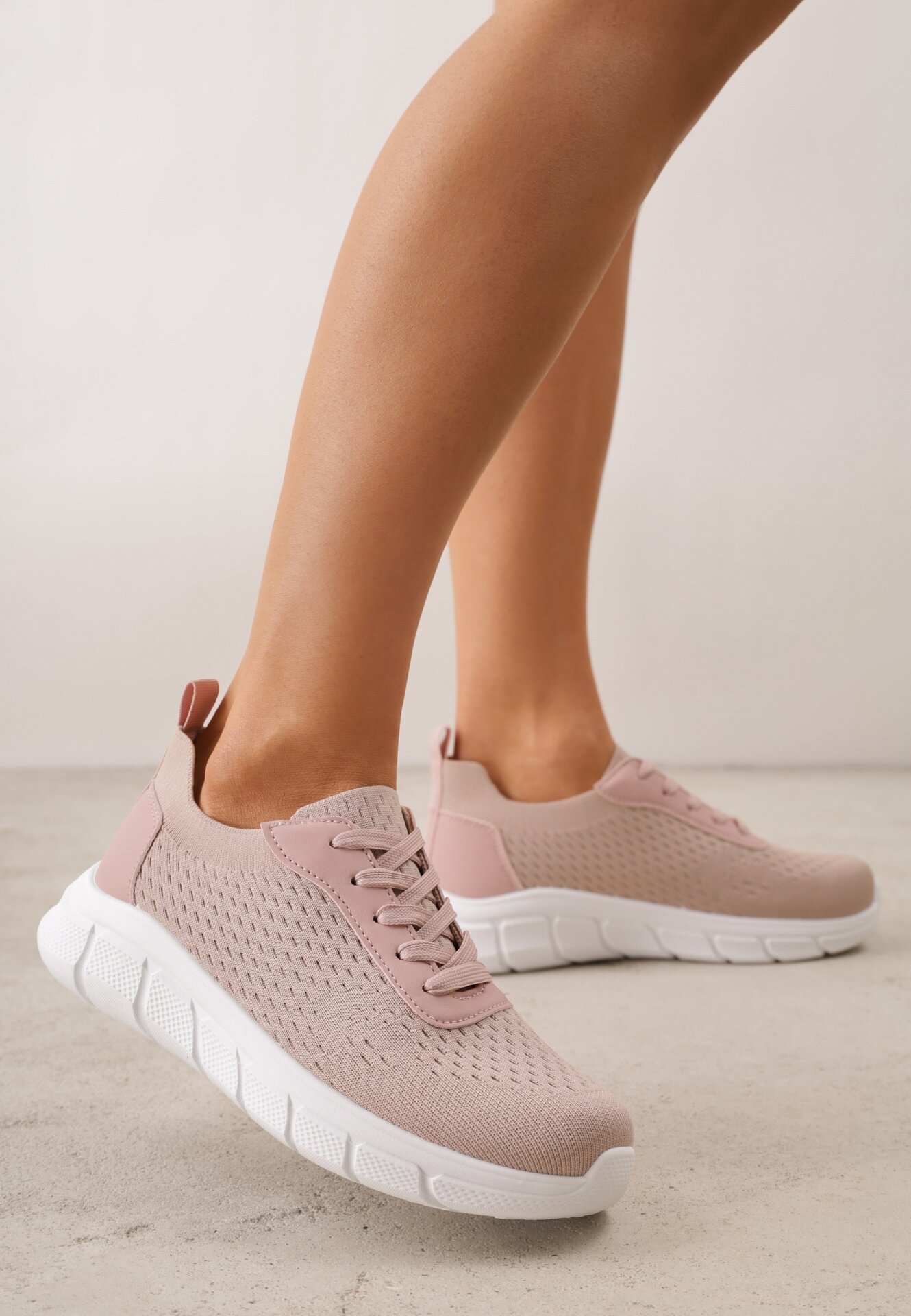 ballada Pantofi sport Nisitia Roz