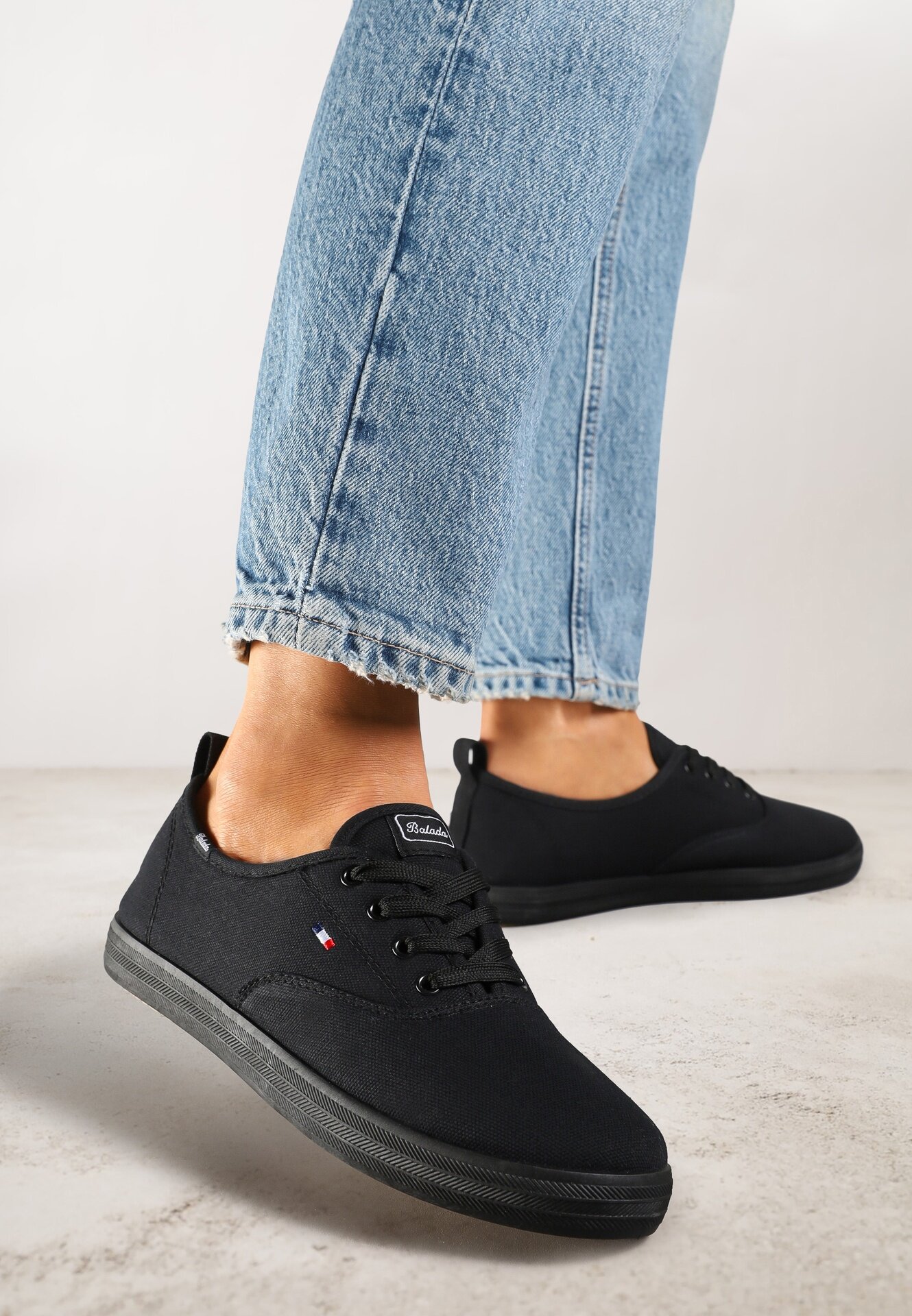 ballada Tenisi Basic Negre Vices Hallriva