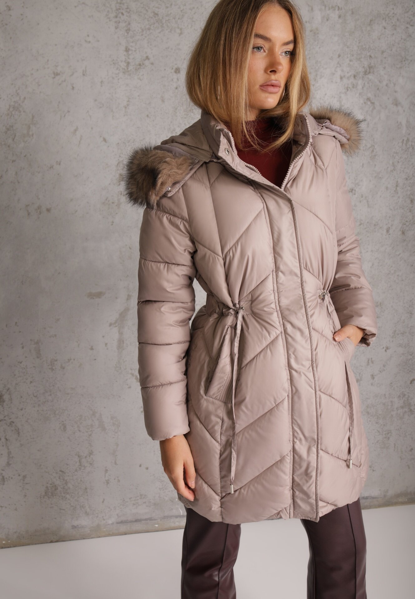 bh forever Geacă Lungă Matlasată Bej Stil Parka cu șnur în talie și blană artificială Abelasa