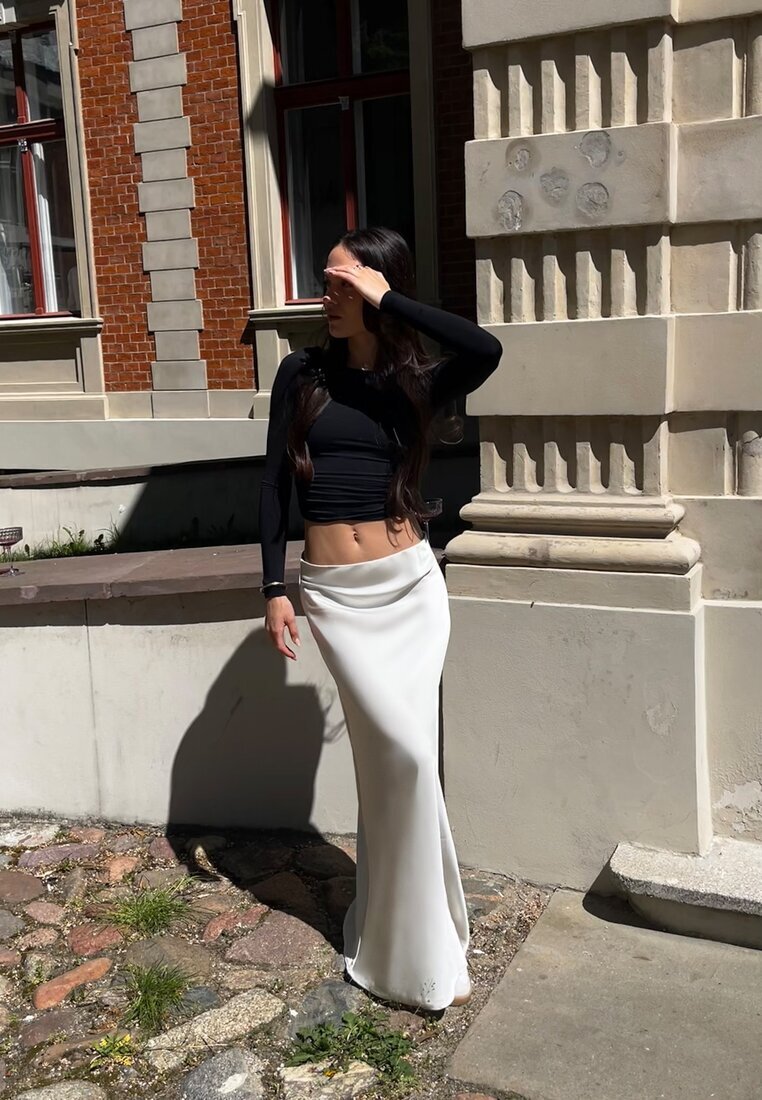 bisou's project Fustă Bej deschis de satin Maxi Talie înaltă Formia