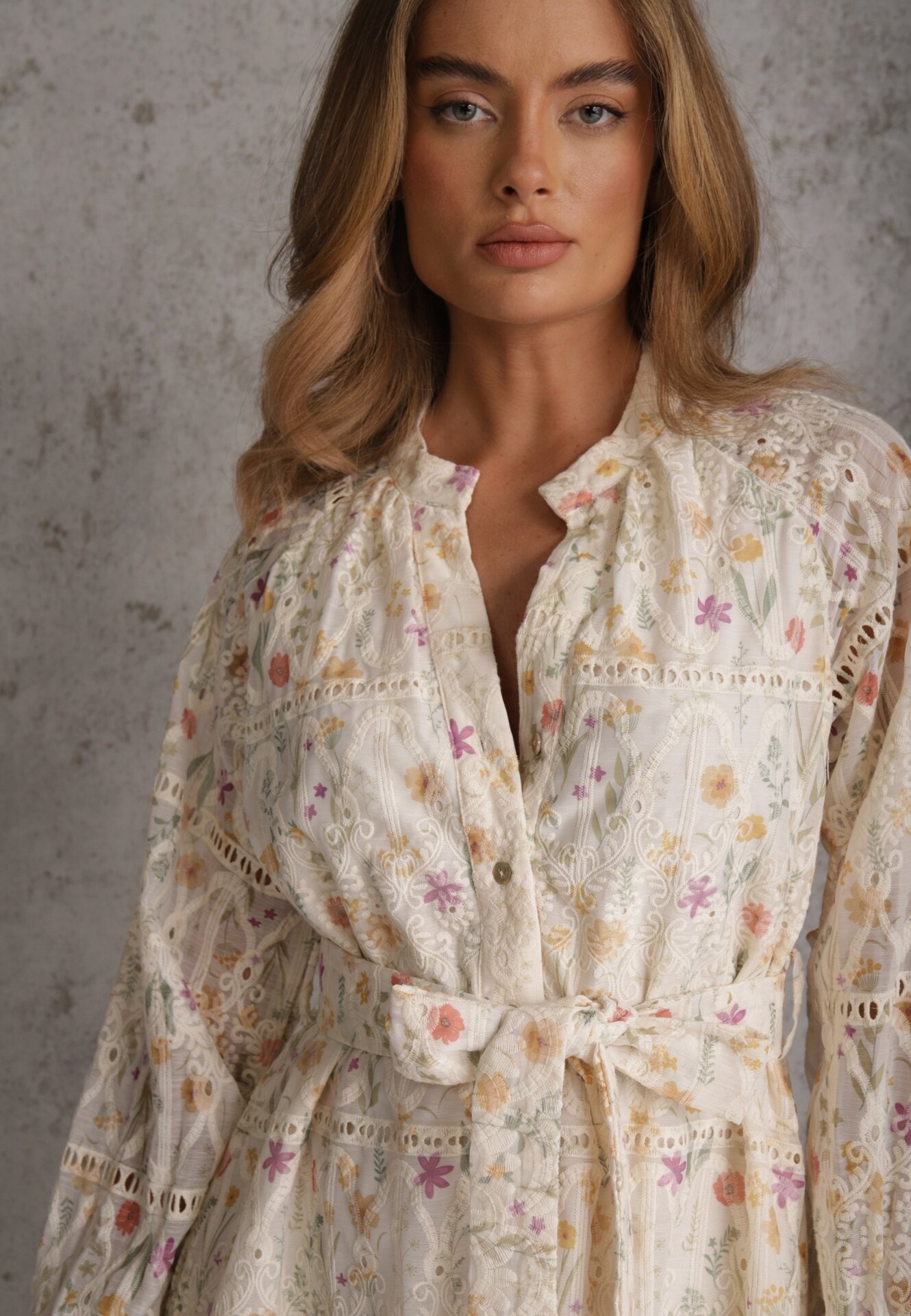 bisou's project Rochie Bej cu Croială Cloș cu Cordon din Material și cu Imprimeu Floral Dimtina