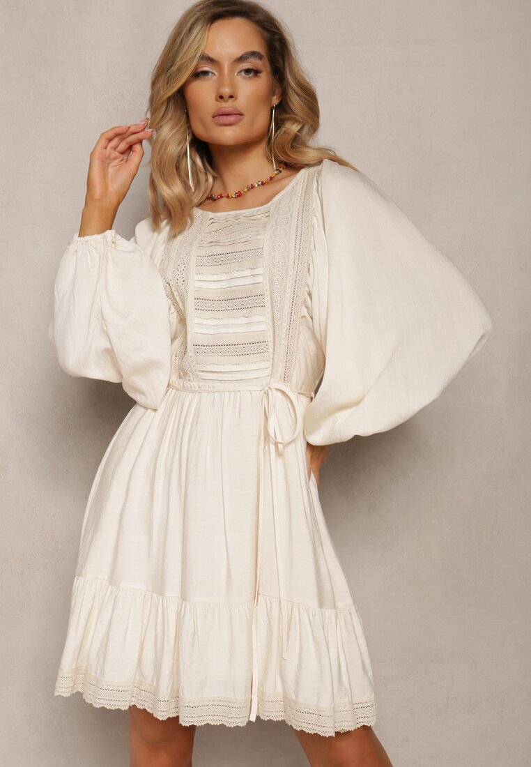 bisou's project Rochie Bej deschis Boho Decorată cu Inserții Ajurate și Dantelă cu Șnur în Talie Lanekade