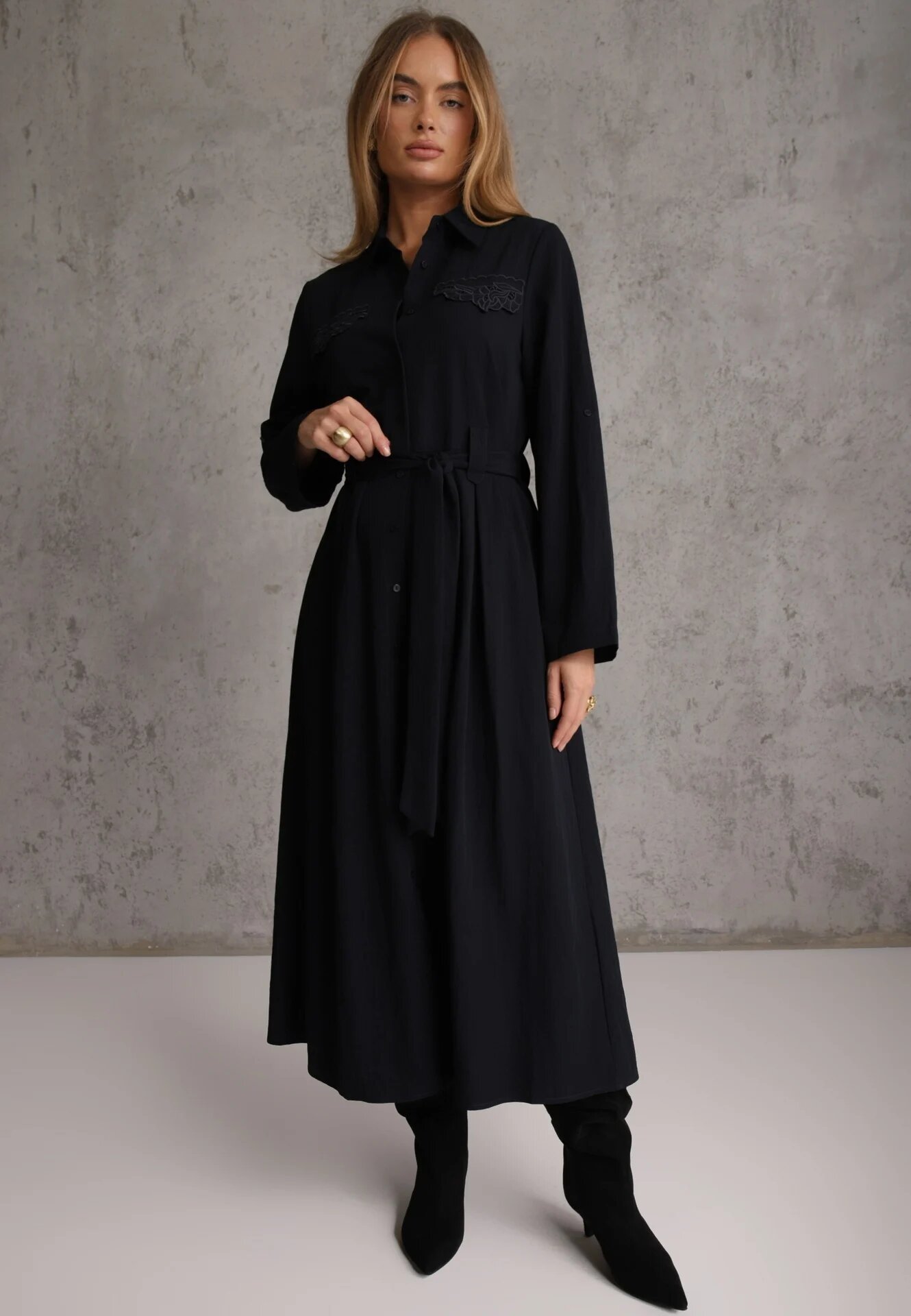 bisou's project Rochie cămașă evazată cu curea și inserții cu broderie din viscoză Nireval Bleumarin
