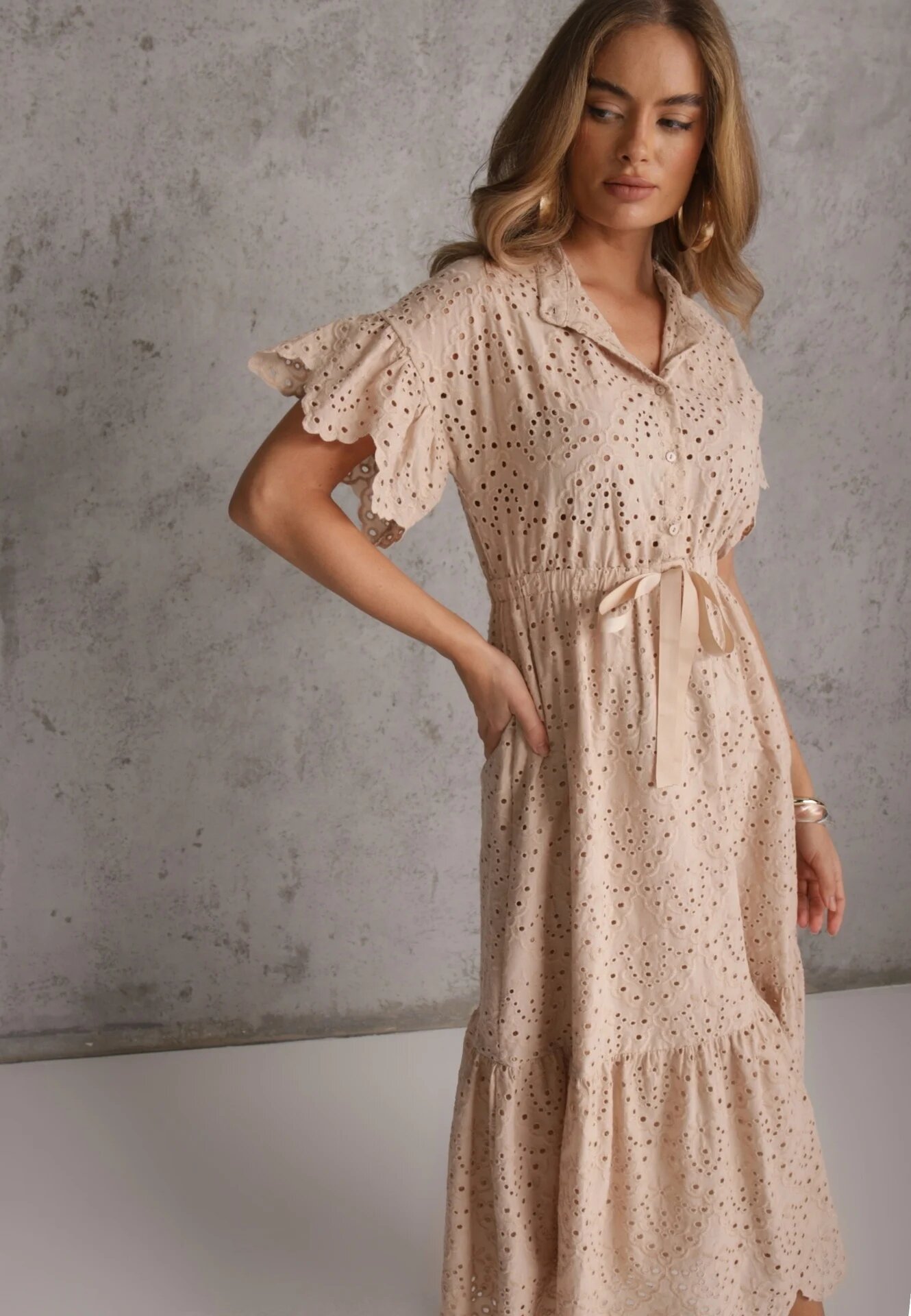 bisou's project Rochie de bumbac Bej cu croi cloș cu broderie cu nasturi și elastic în talie Lovarae