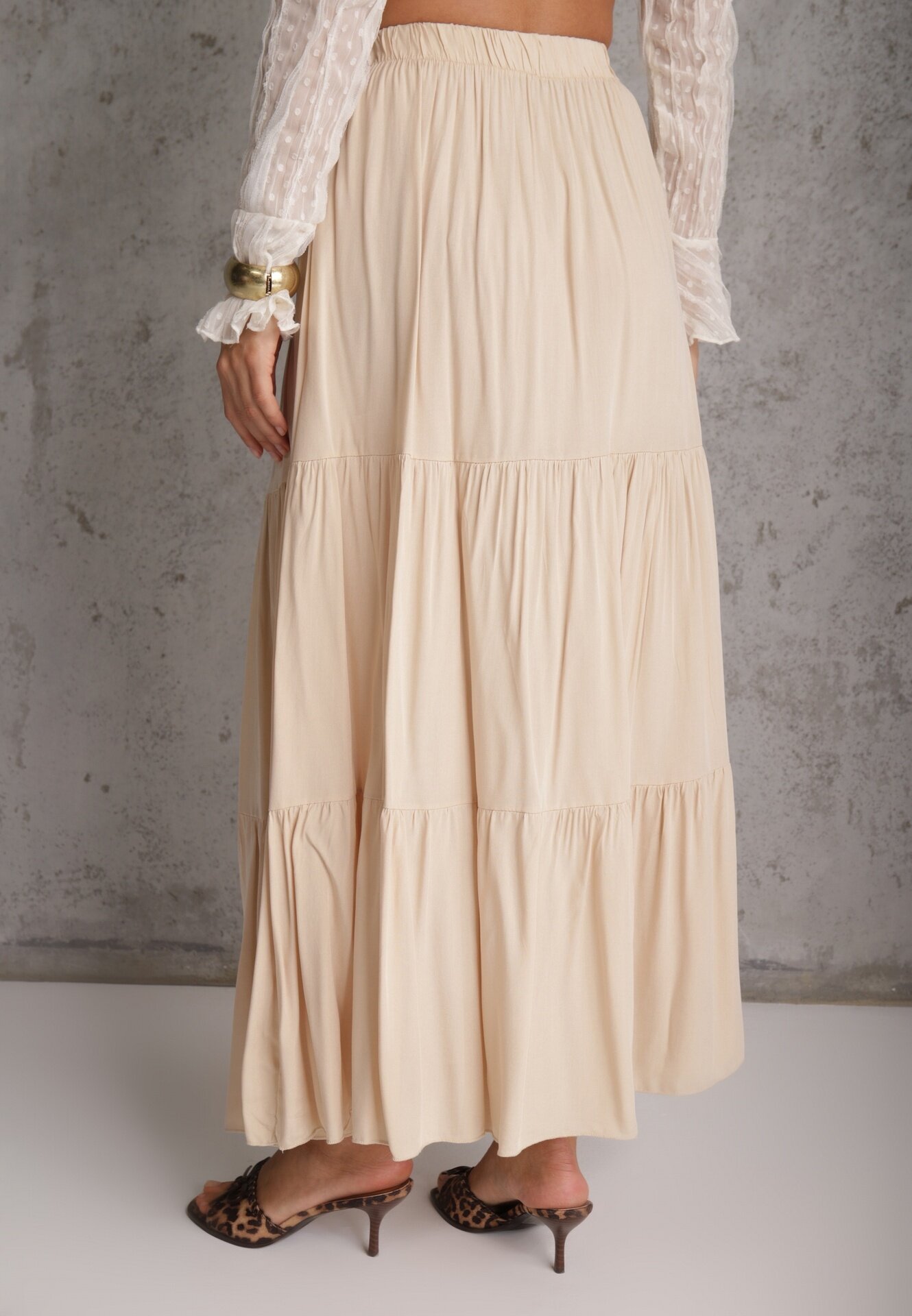 bludeise Fustă Bejă Vâscoză High Waist cu elastic în talie și volan Christiara