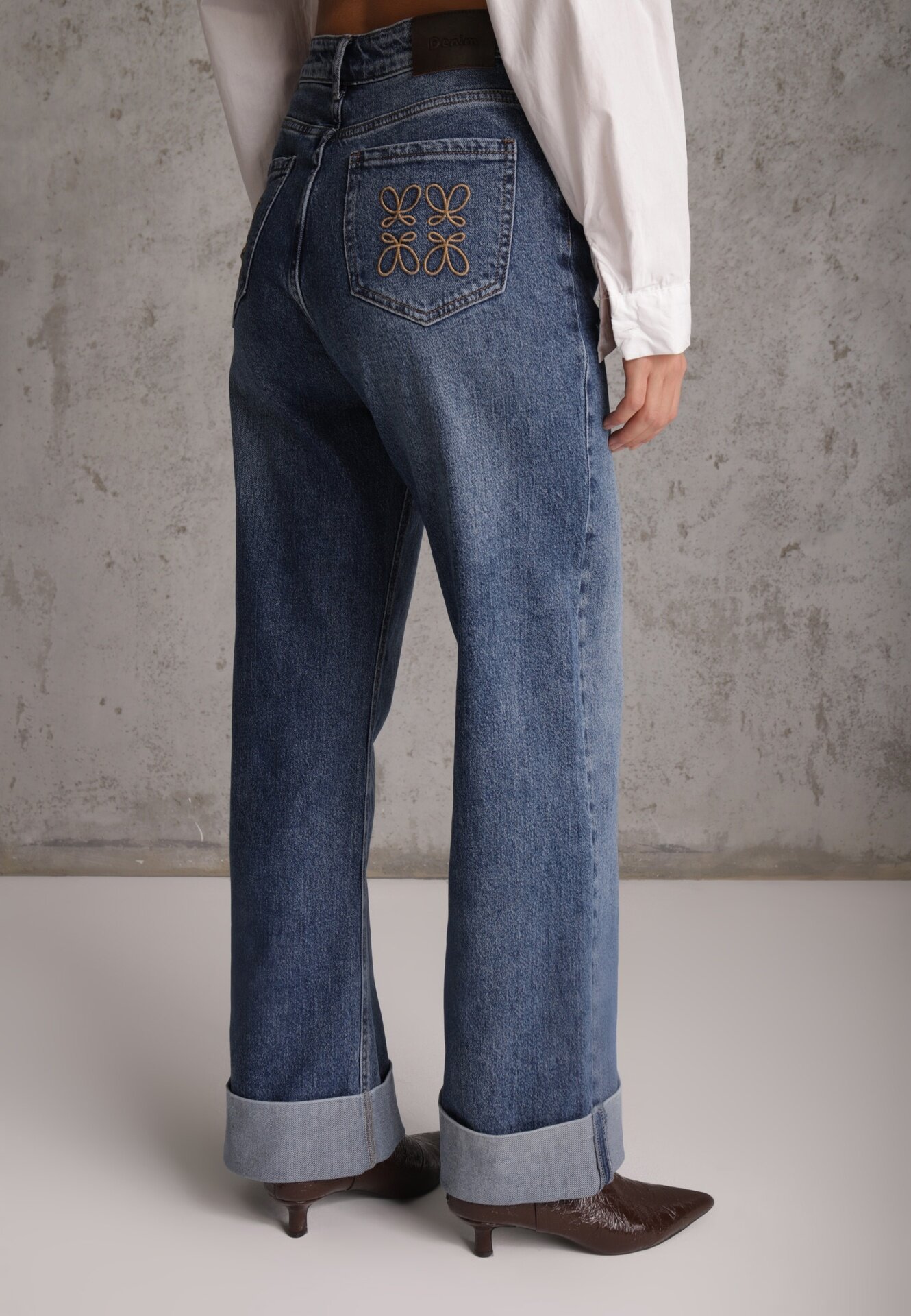  Blugi Straight Leg din bumbac cu manșete decorative la pantaloni și broderie Klonisa Albaștri