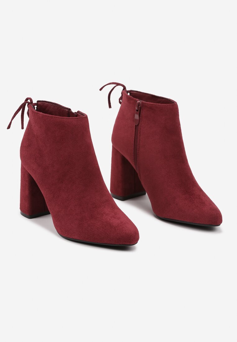  Botine grena cu toc gros decorate la spate cu șiret Ittelena