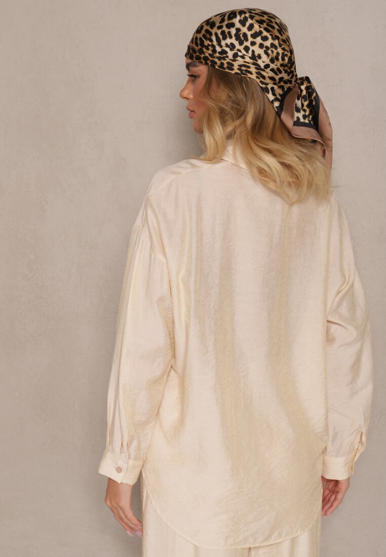 by swan Cămașă Bej deschis Oversize în Stil Clasic cu Buzunar Liozira