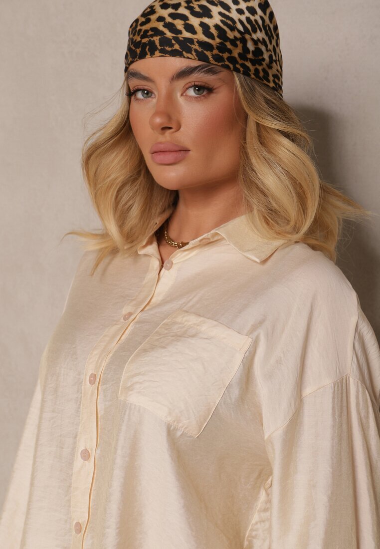 by swan Cămașă Bej deschis Oversize în Stil Clasic cu Buzunar Liozira