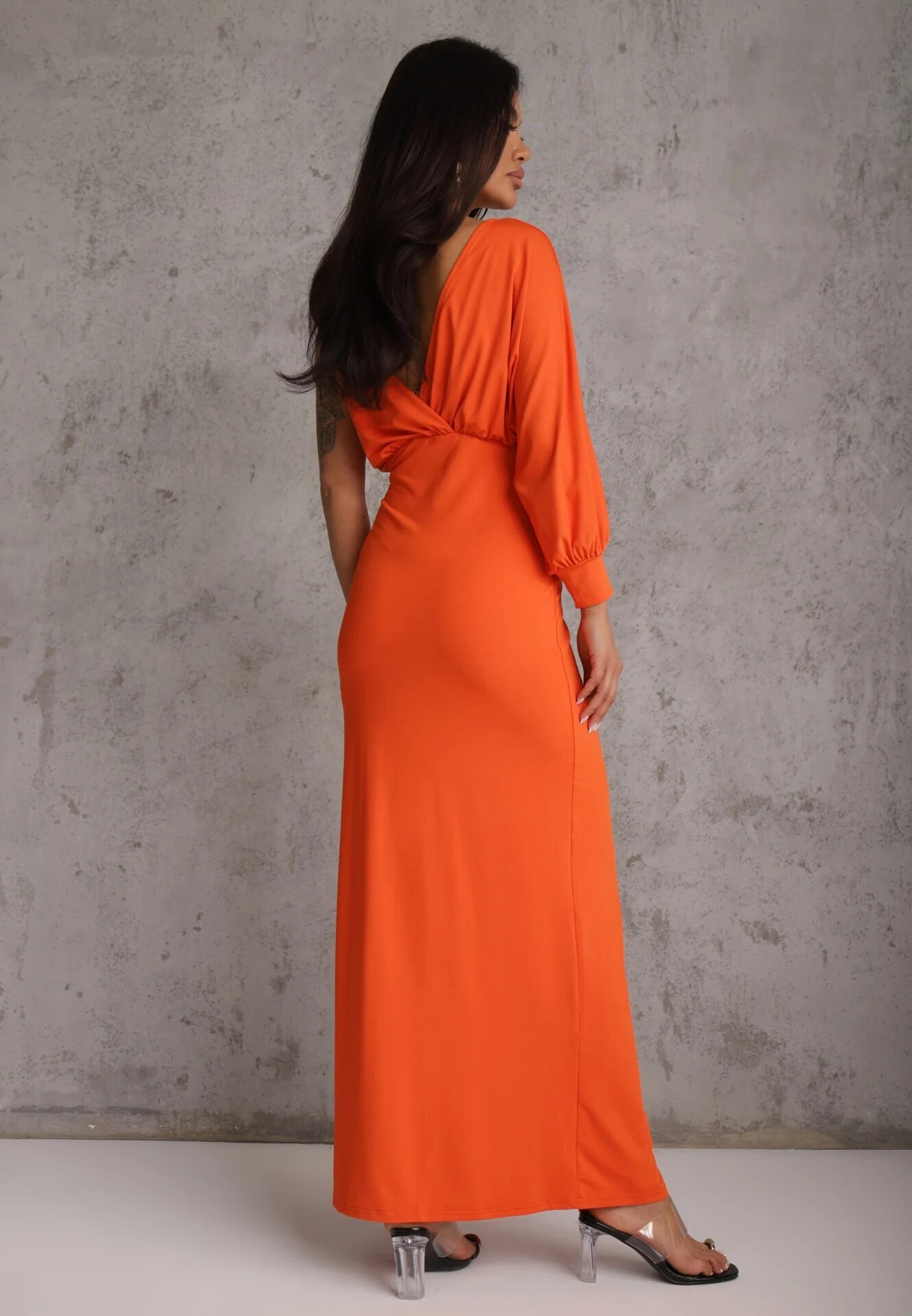 by swan Rochie Asimetrică Portocalie cu Elastic în Talie și Lanț la Umăr Jisse