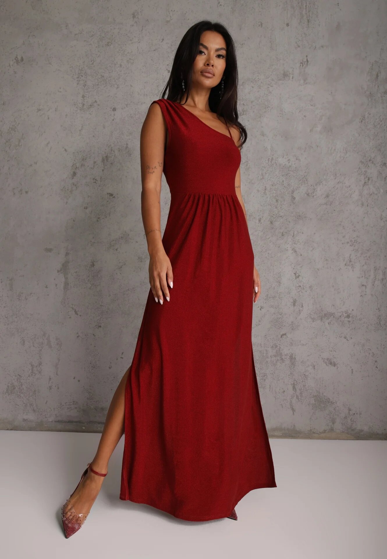 by swan Rochie brocată bordo maxi cu bust asimetric și fustă cloș Eulita