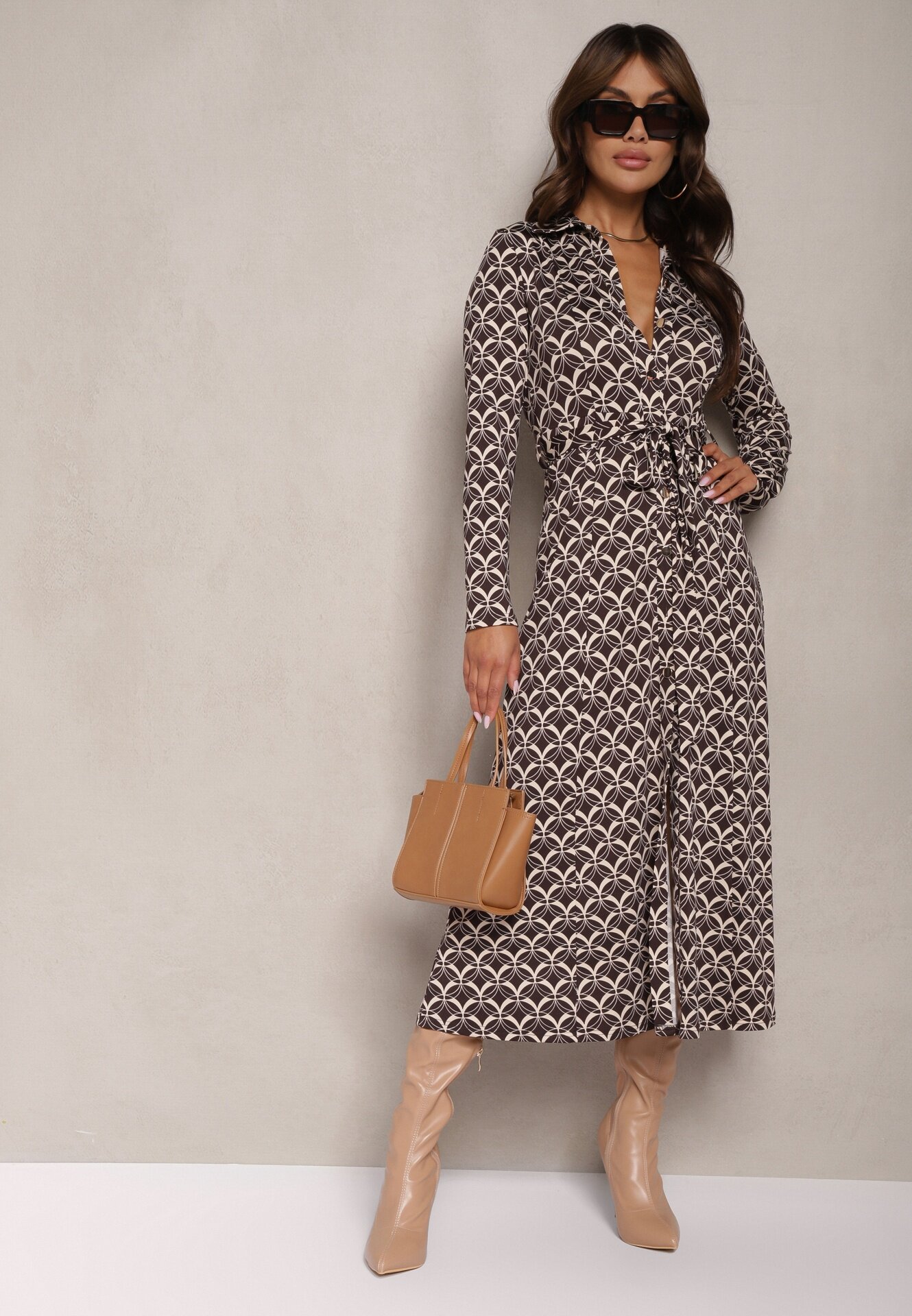 by swan Rochie tip cămașă Maro Midi Decorată cu model geometric și cu cordon legat Aripel