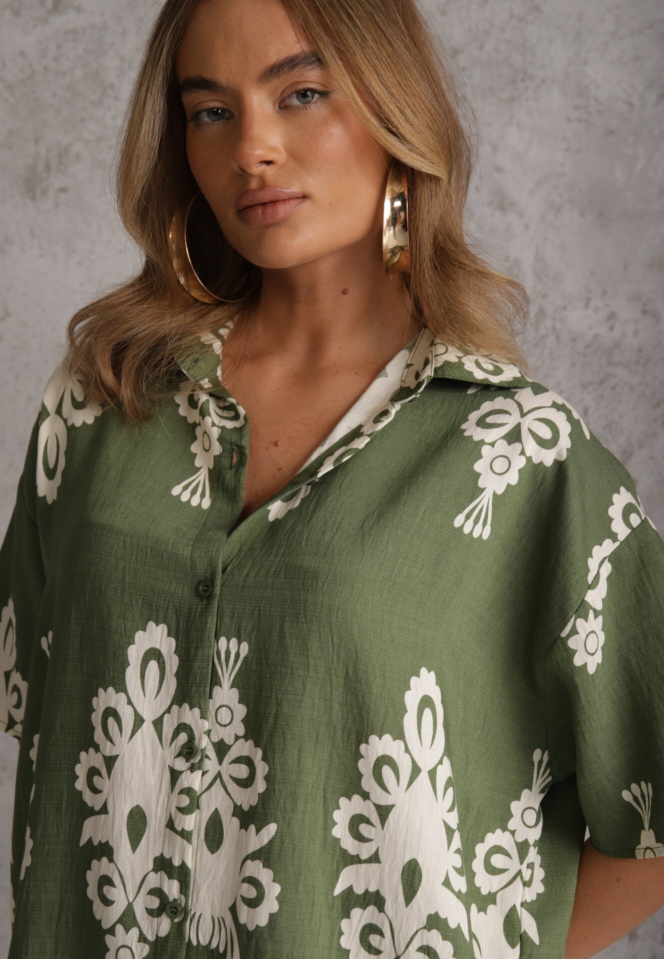 cflo Compleu verde închis cu model rustic cu pantaloni scurți și cămașă Tosnea