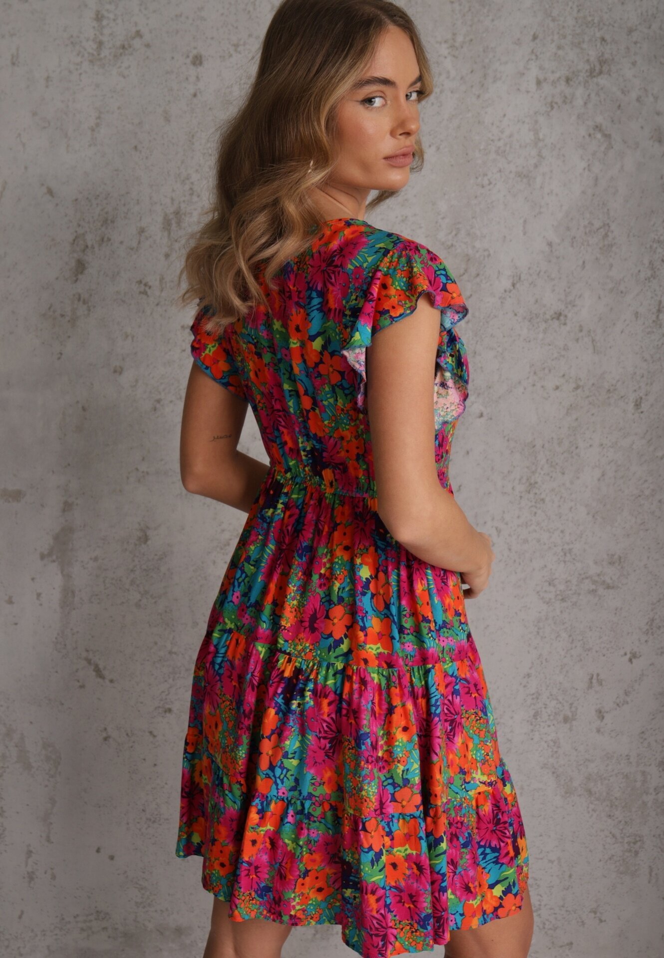 cflo Rochie mini Fucsia din viscoză cu volan Linne