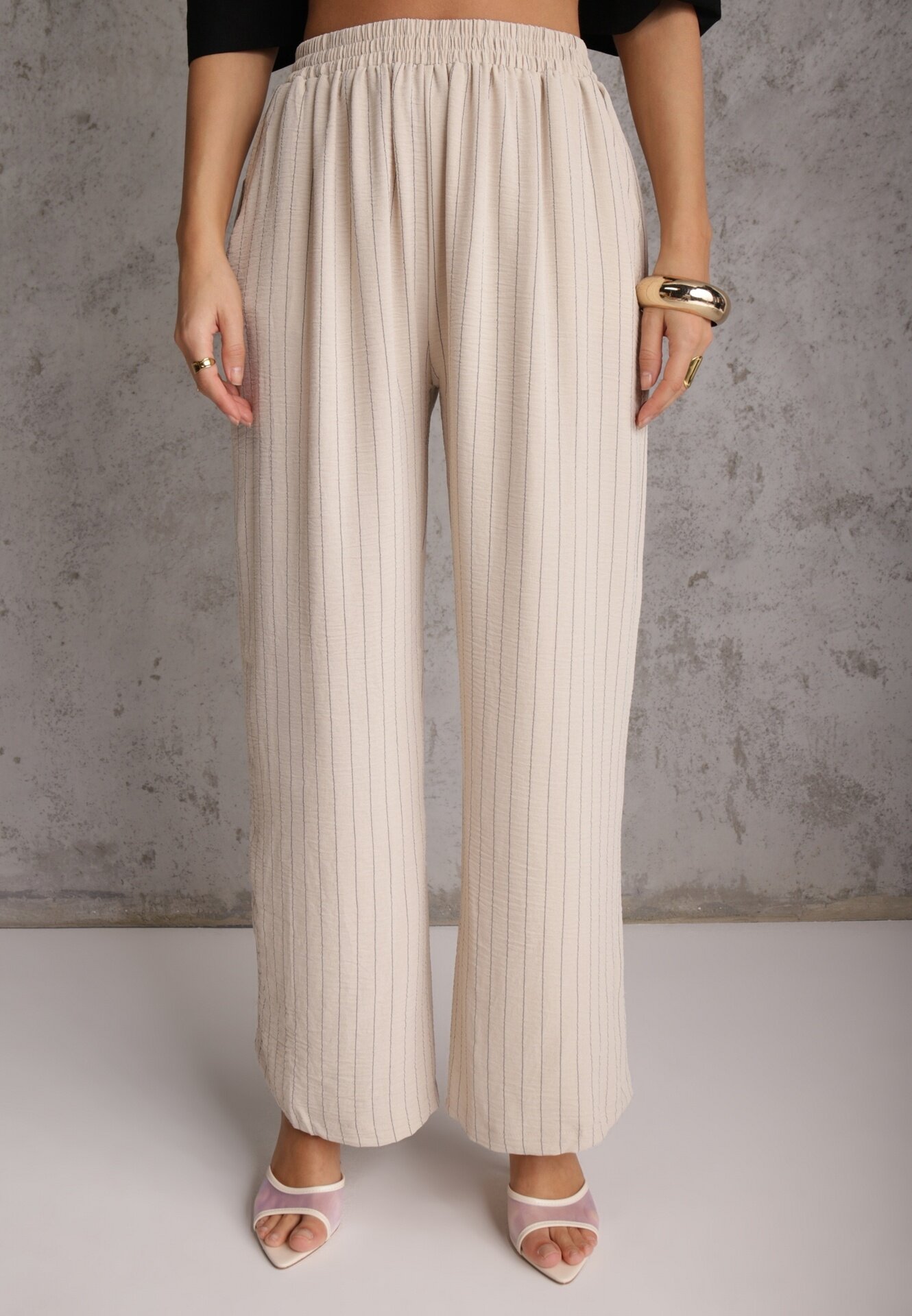 cflo Set bej din Viscoză Pantaloni Wide Leg și Cămașă Fără Mâneci cu Centură Adduin