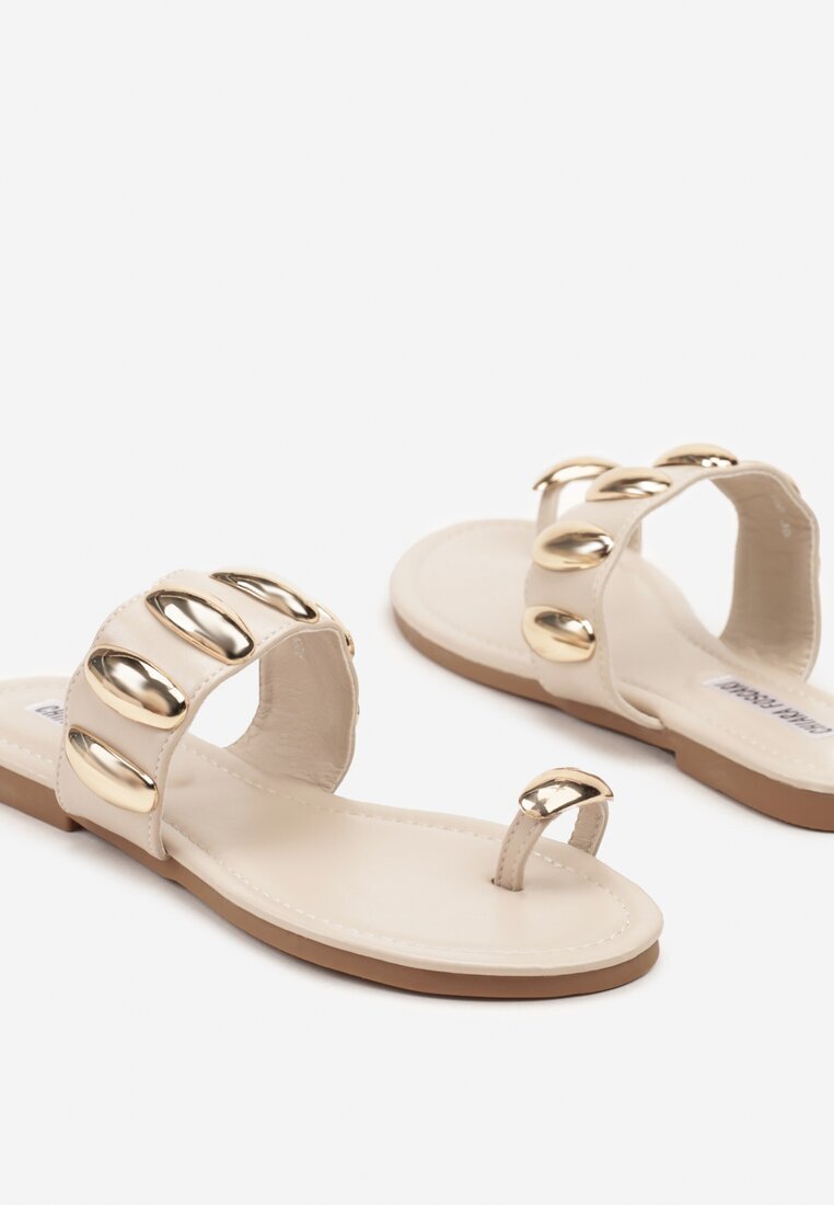 chiara foscari Papuci Flip-Flop Bej Decorați Cu Aplicații Metalice Deviane