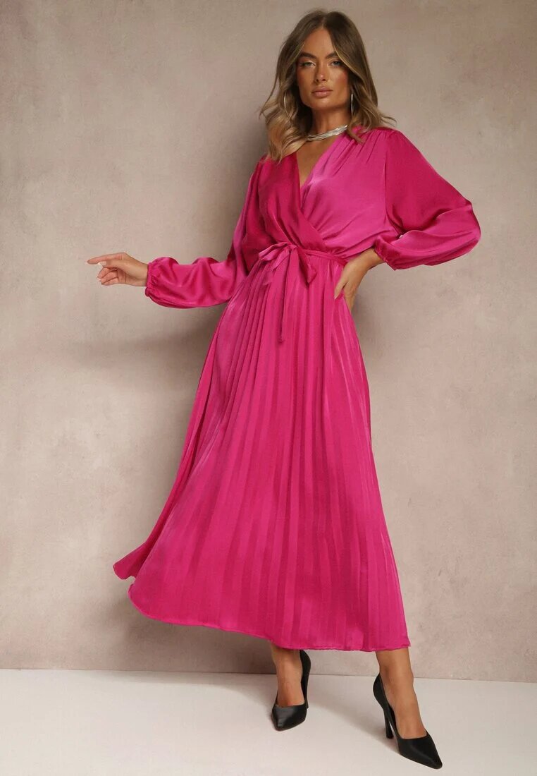 christy Rochie Maxi Fucsia cu fustă plisată și decolteu petrecut Basila