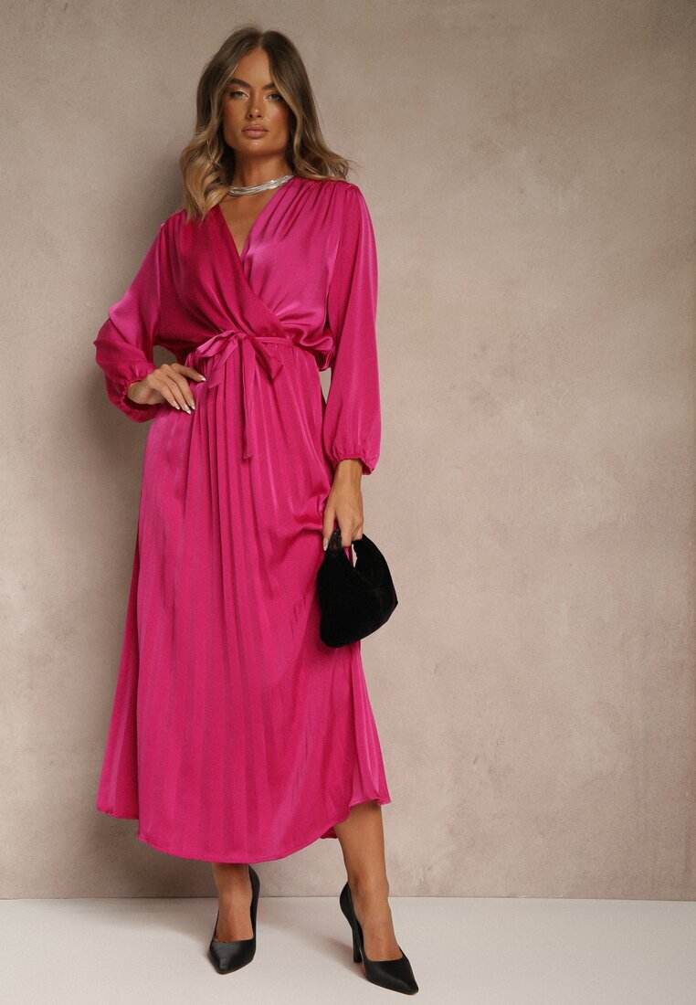 christy Rochie Maxi Fucsia cu fustă plisată și decolteu petrecut Basila