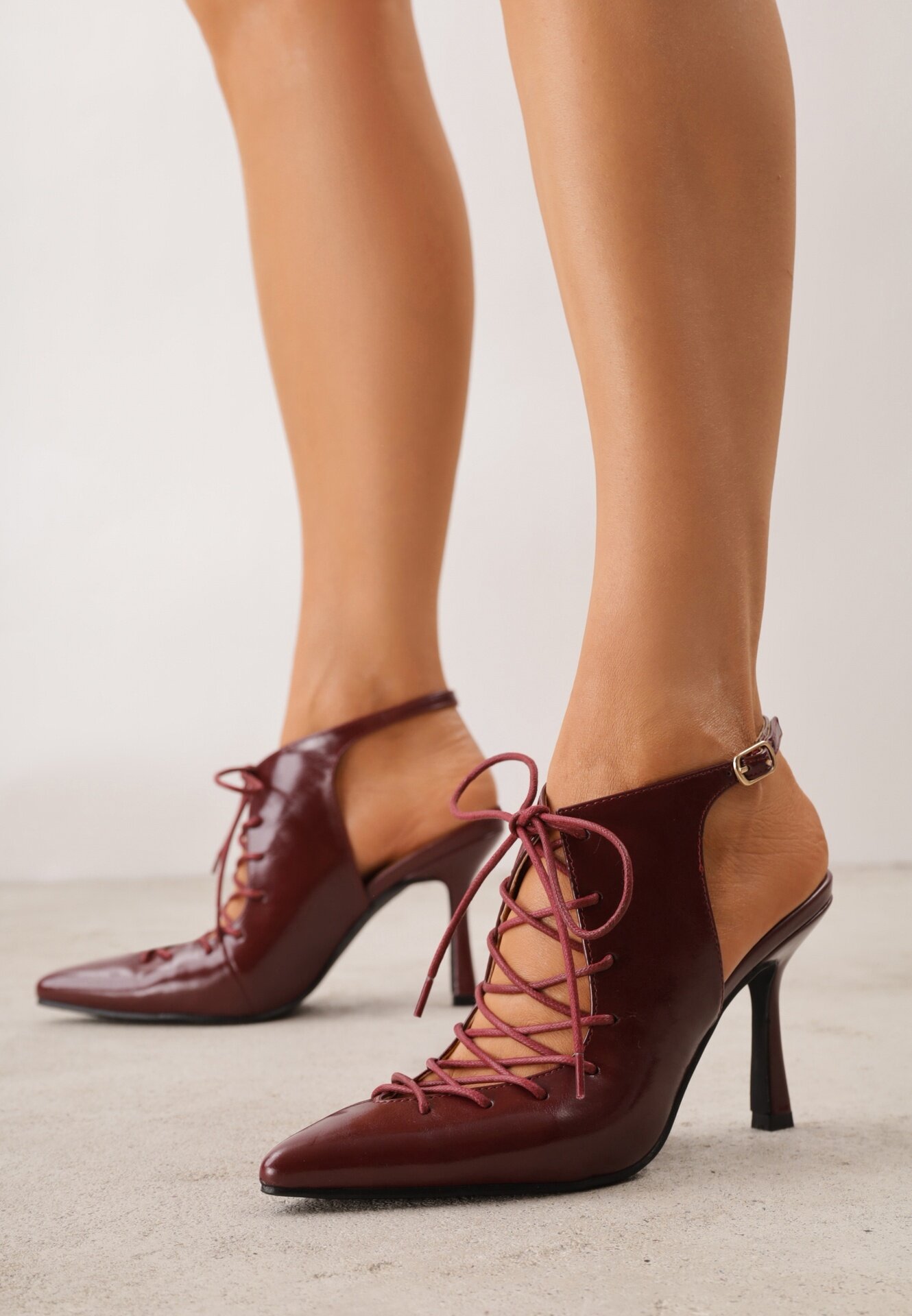 ciaodeo Pantofi cu toc slingback cu tip cravată Angellta Bordo cu roșu