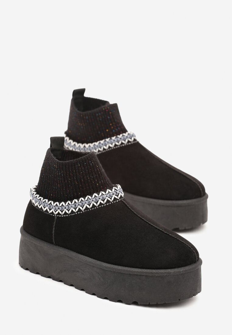  Cizme de zăpadă Negre pe Platformă Decorate cu Broderie și cu Gamba Elastică Izaleen
