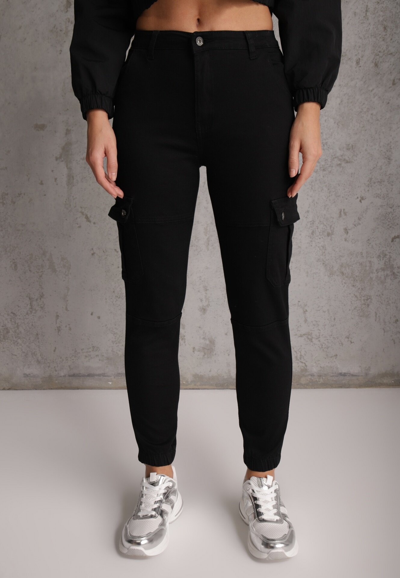 daysie Pantaloni Cargo Negri Eraste