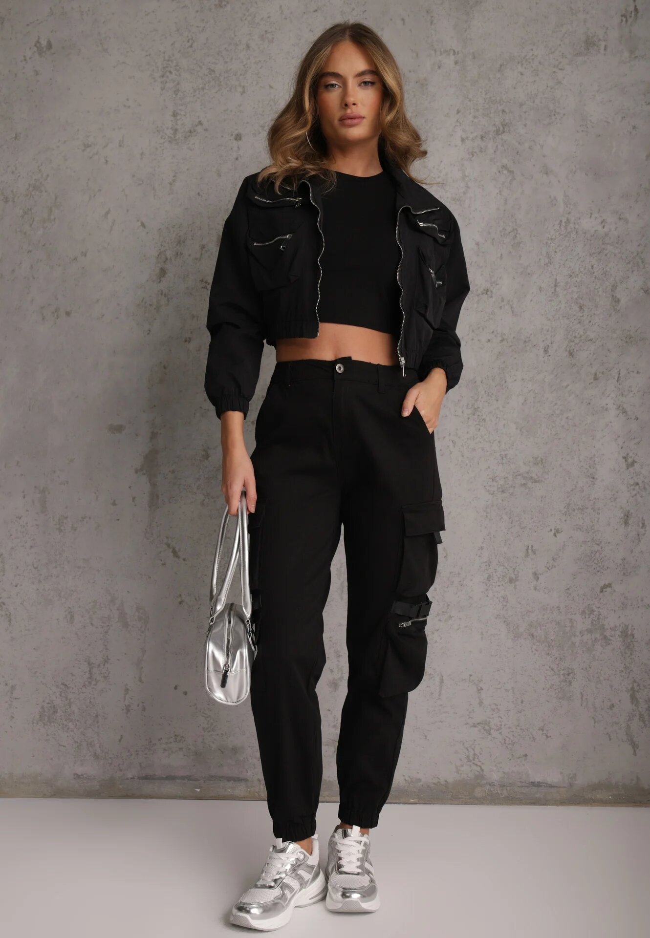 daysie Pantaloni Joggere Negri cu Buzunare Cargo din Bumbac Elastic Irisane