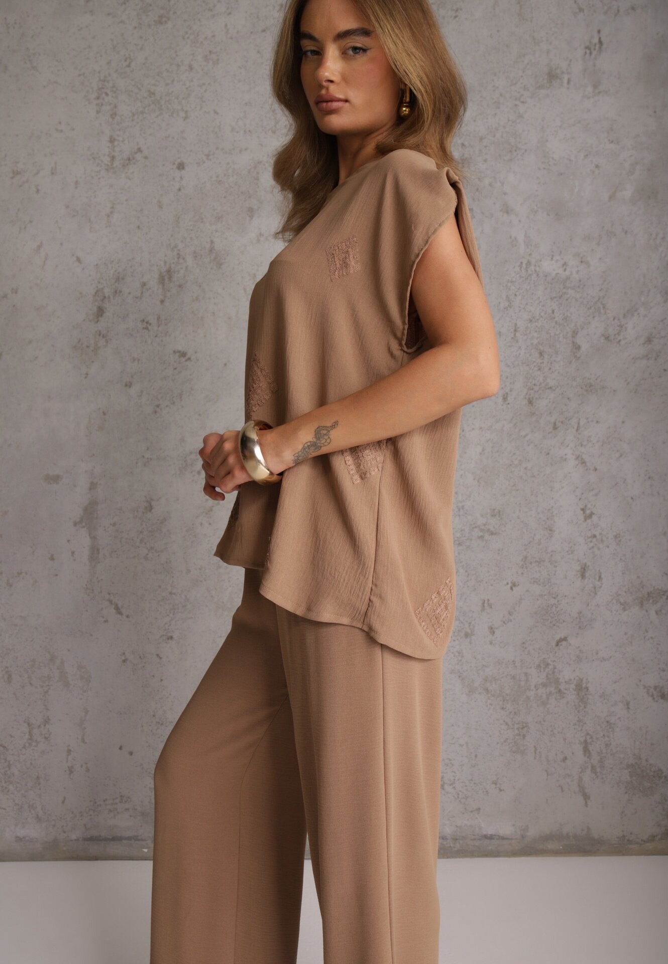 defox Compleu Lenise Bej