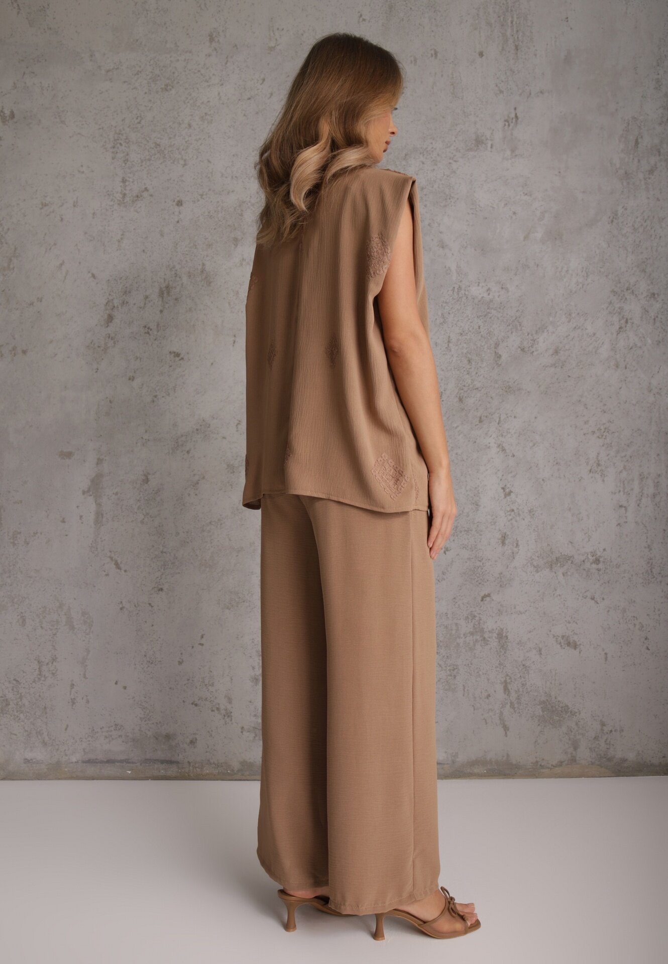 defox Compleu Lenise Bej