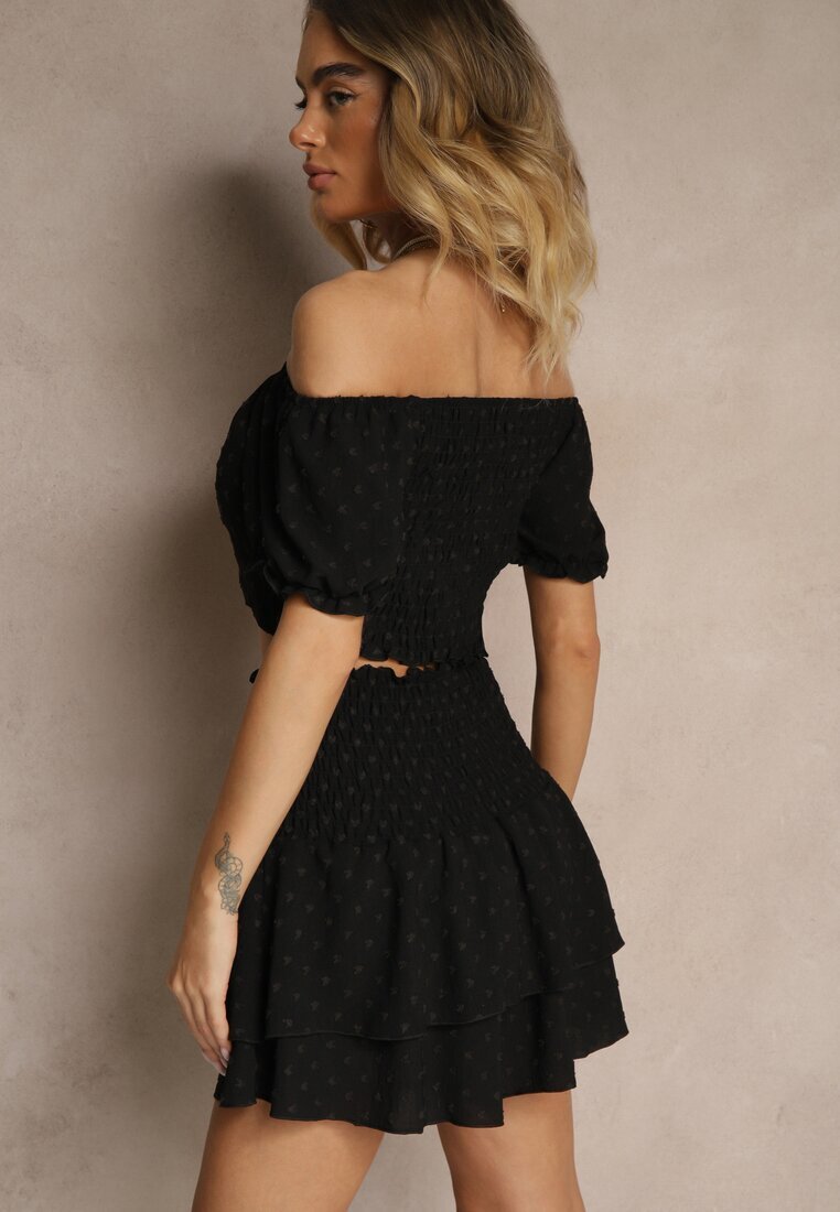 defox Compleu Negru cu Imprimeu Decorativ Fustă-Pantaloni scurți și Bluză Tip Carmen Sarilessa