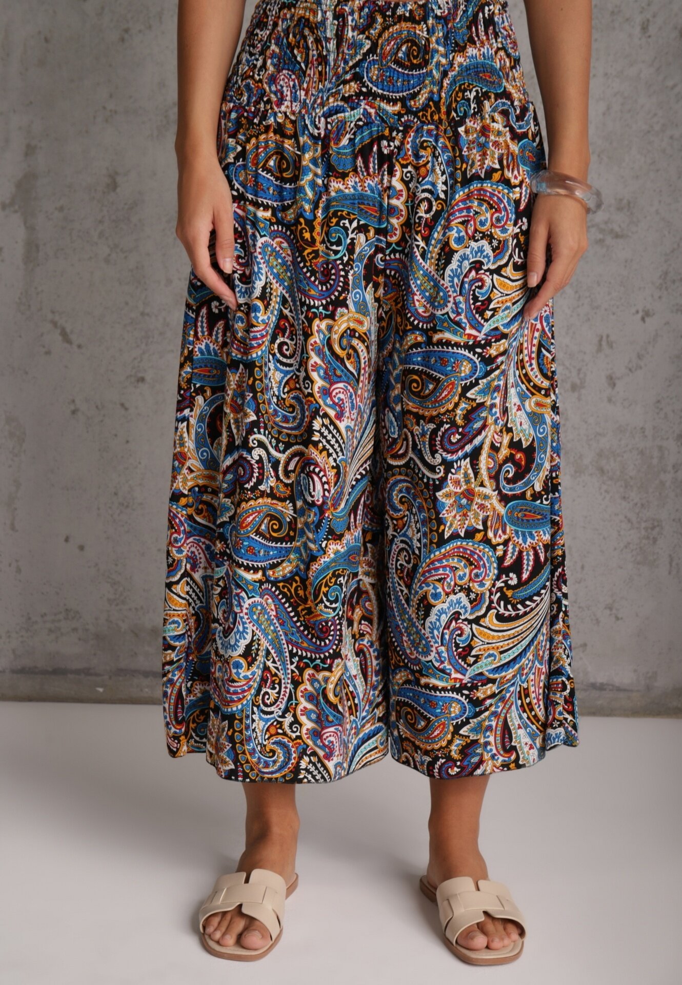 defox Pantaloni Culottes Negru-Bleumarin din Bumbac cu Model Paisley Gwinamas