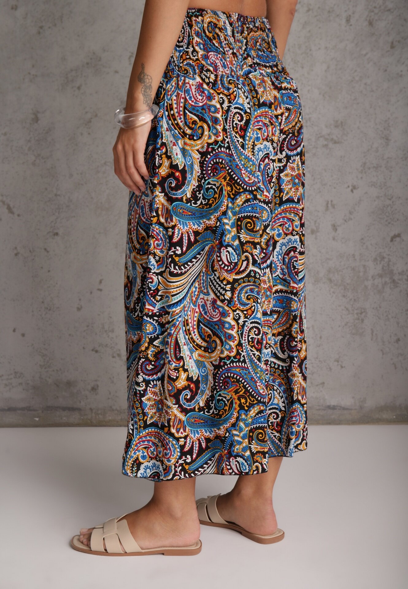 defox Pantaloni Culottes Negru-Bleumarin din Bumbac cu Model Paisley Gwinamas