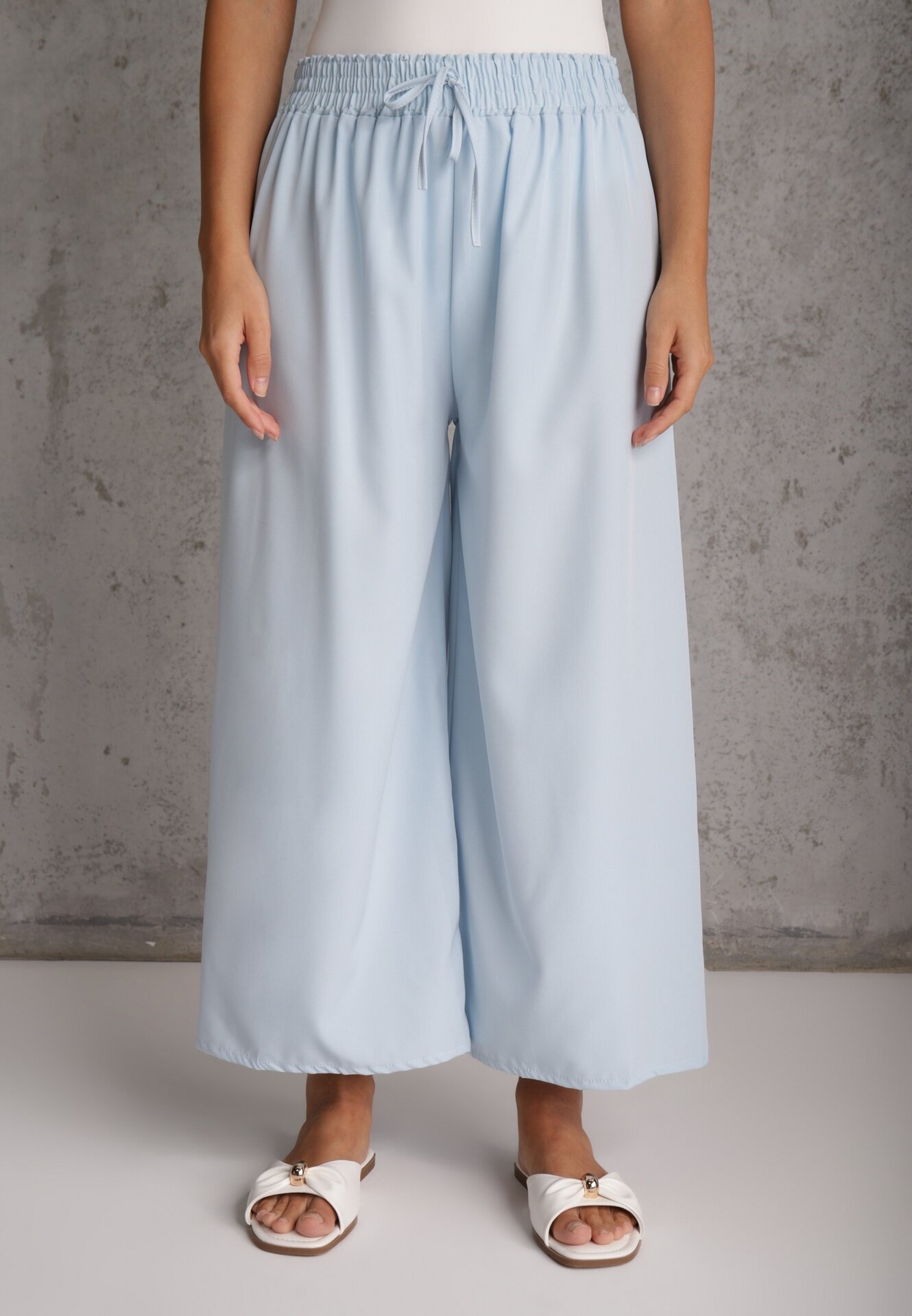 defox Pantaloni High Waist Albastru deschis cu croială largă din Viscoză cu elastic în talie Crisantas
