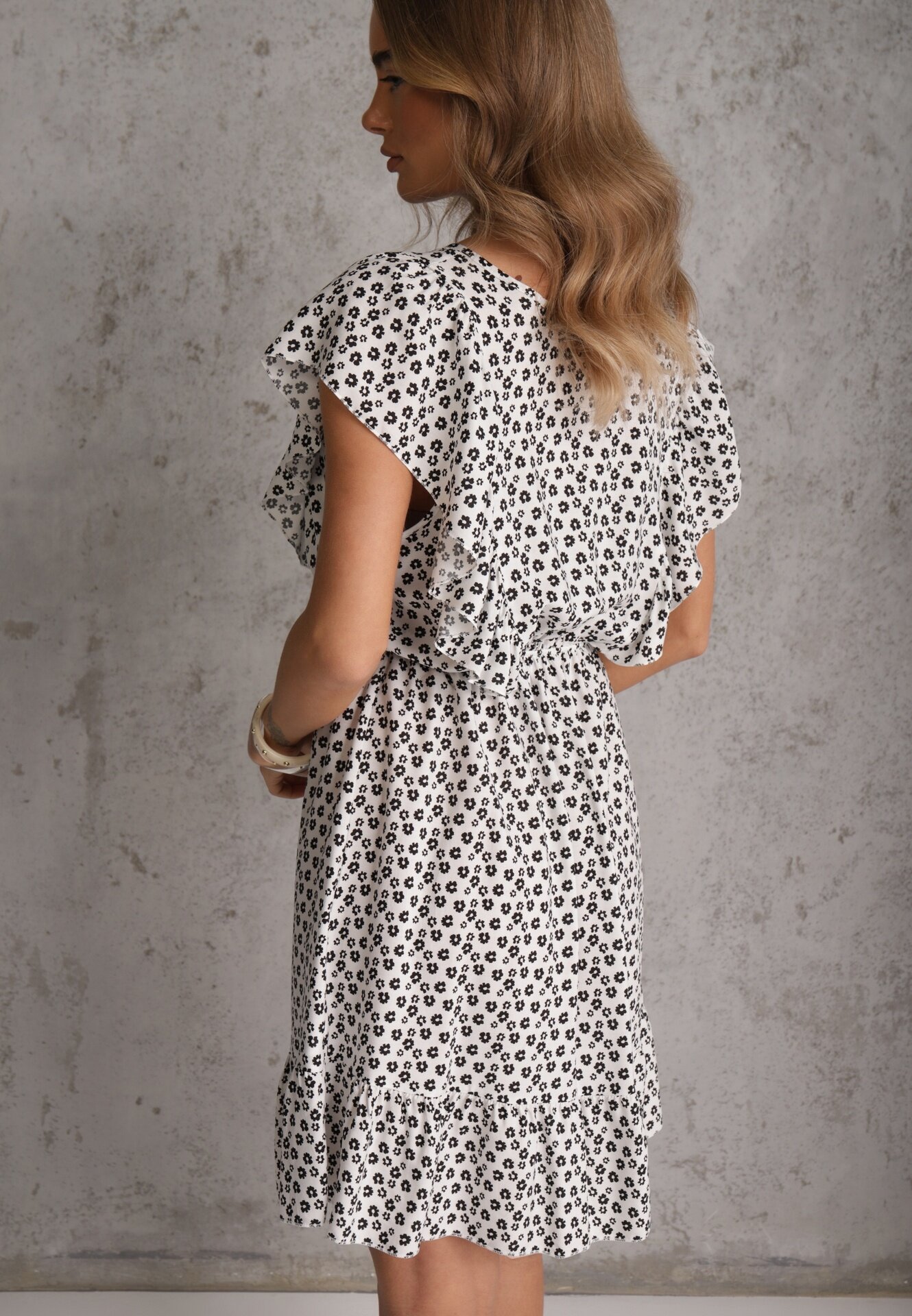 defox Rochie Albă Din Bumbac cu o croială evazată cu nasturi cu model floral Roniva