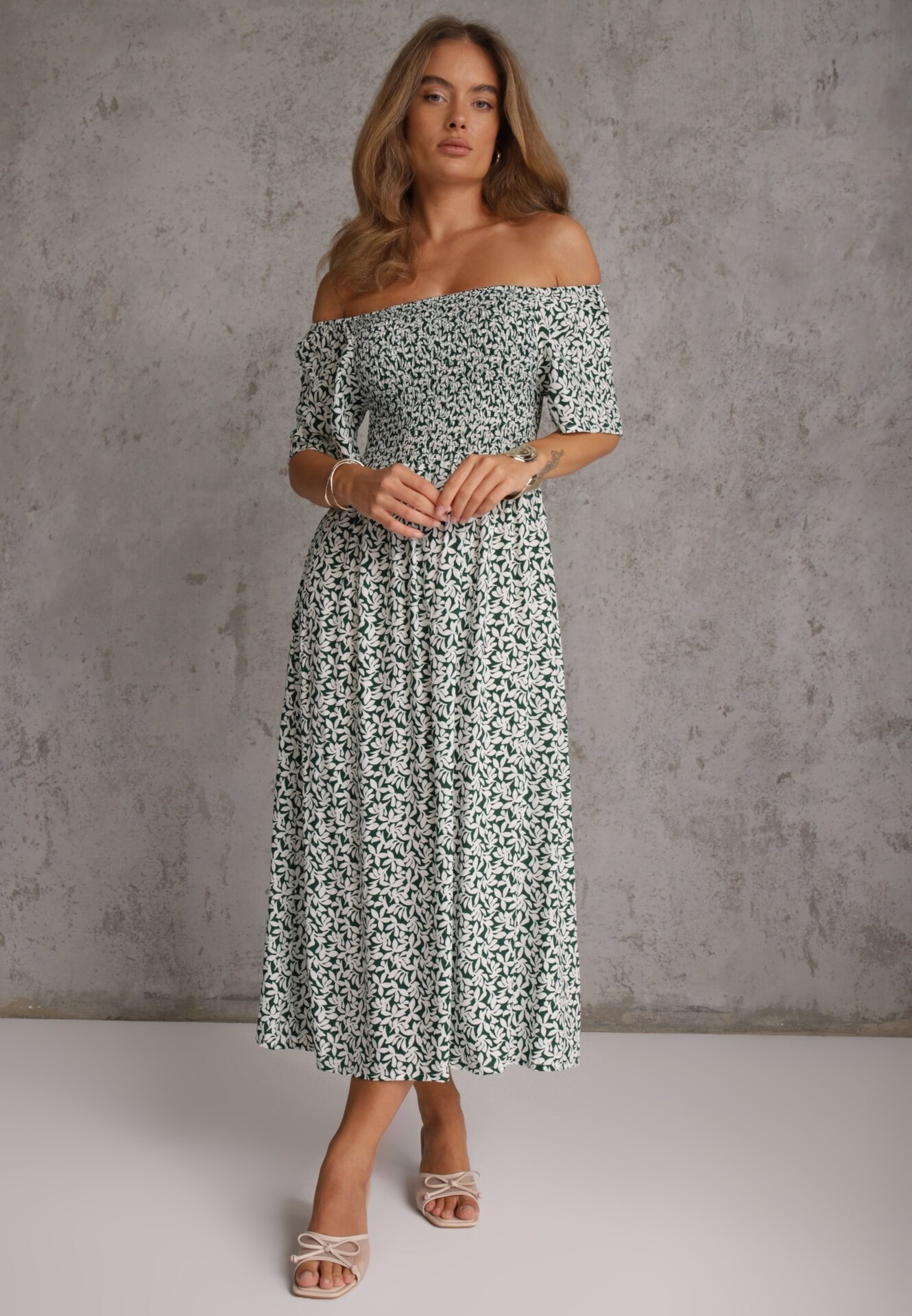 defox Rochie hispanică din bumbac cu print vegetal care evidențiază talia cu ciucuri Kradli Verde