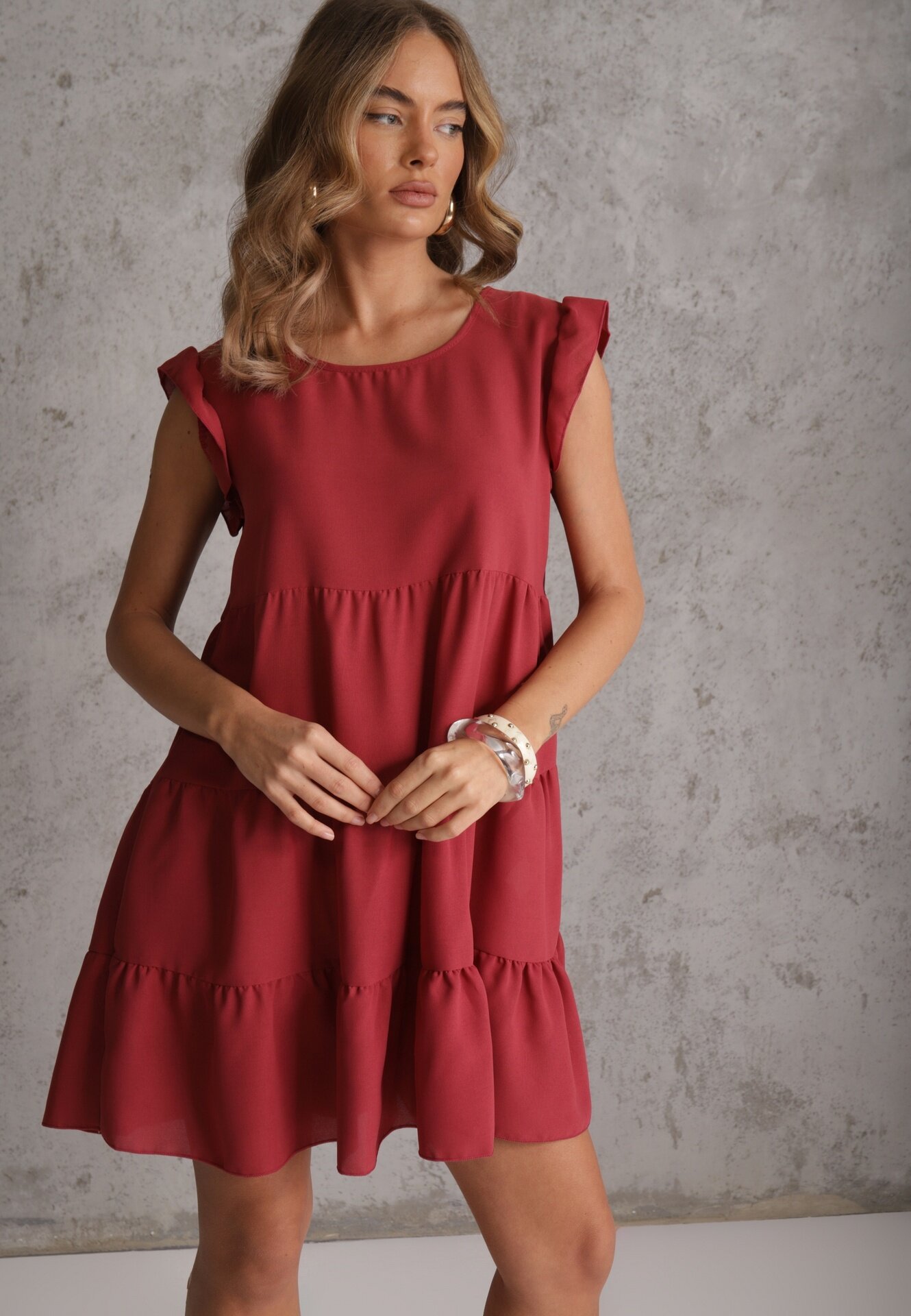 defox Rochie roz închis cu Mânecă Scurtă și Volane Decorative cu Croi Evazat Vetesa
