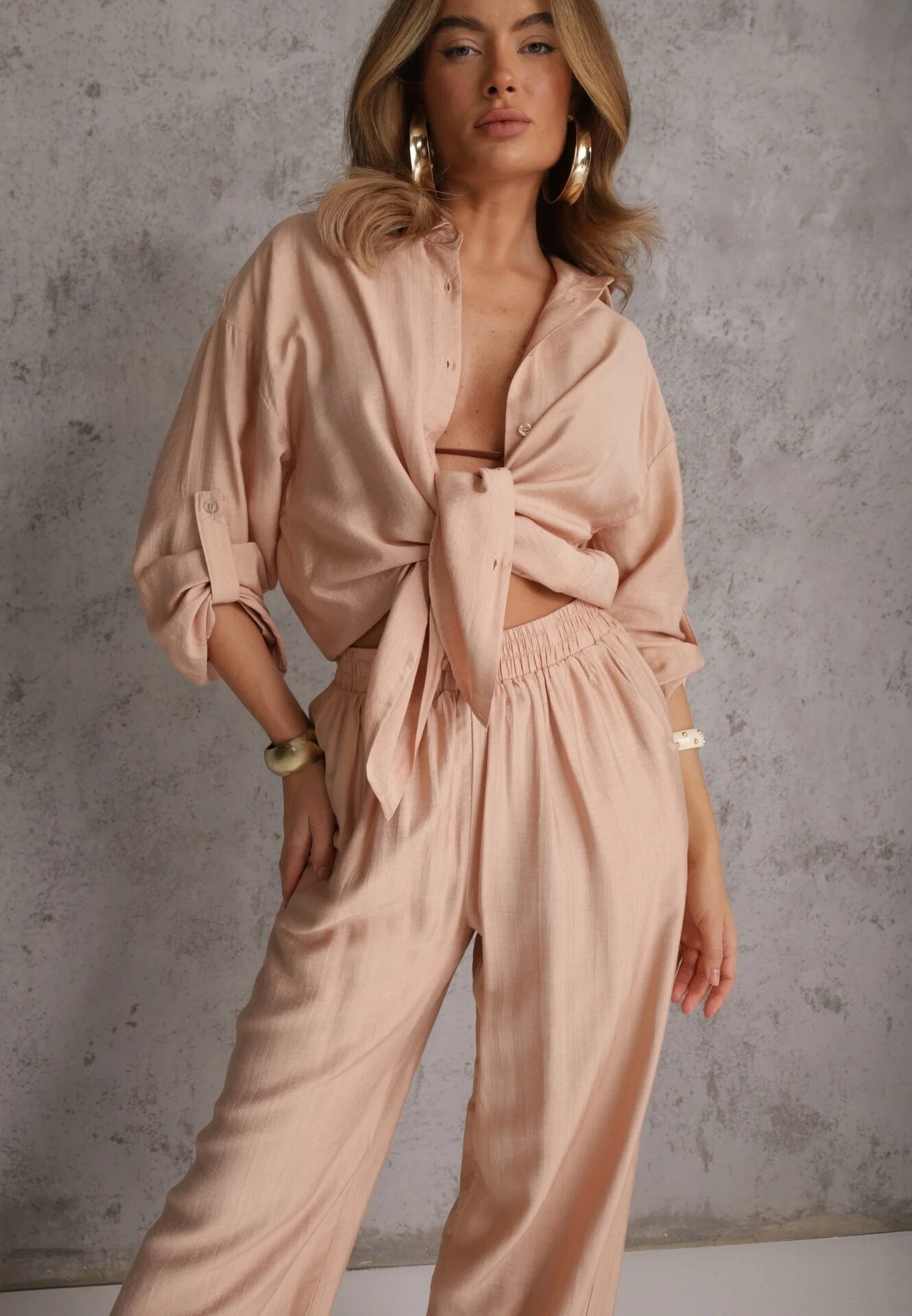 defox Set din viscoză bej cu croială lejeră cu cămașă și pantaloni Sesorilia